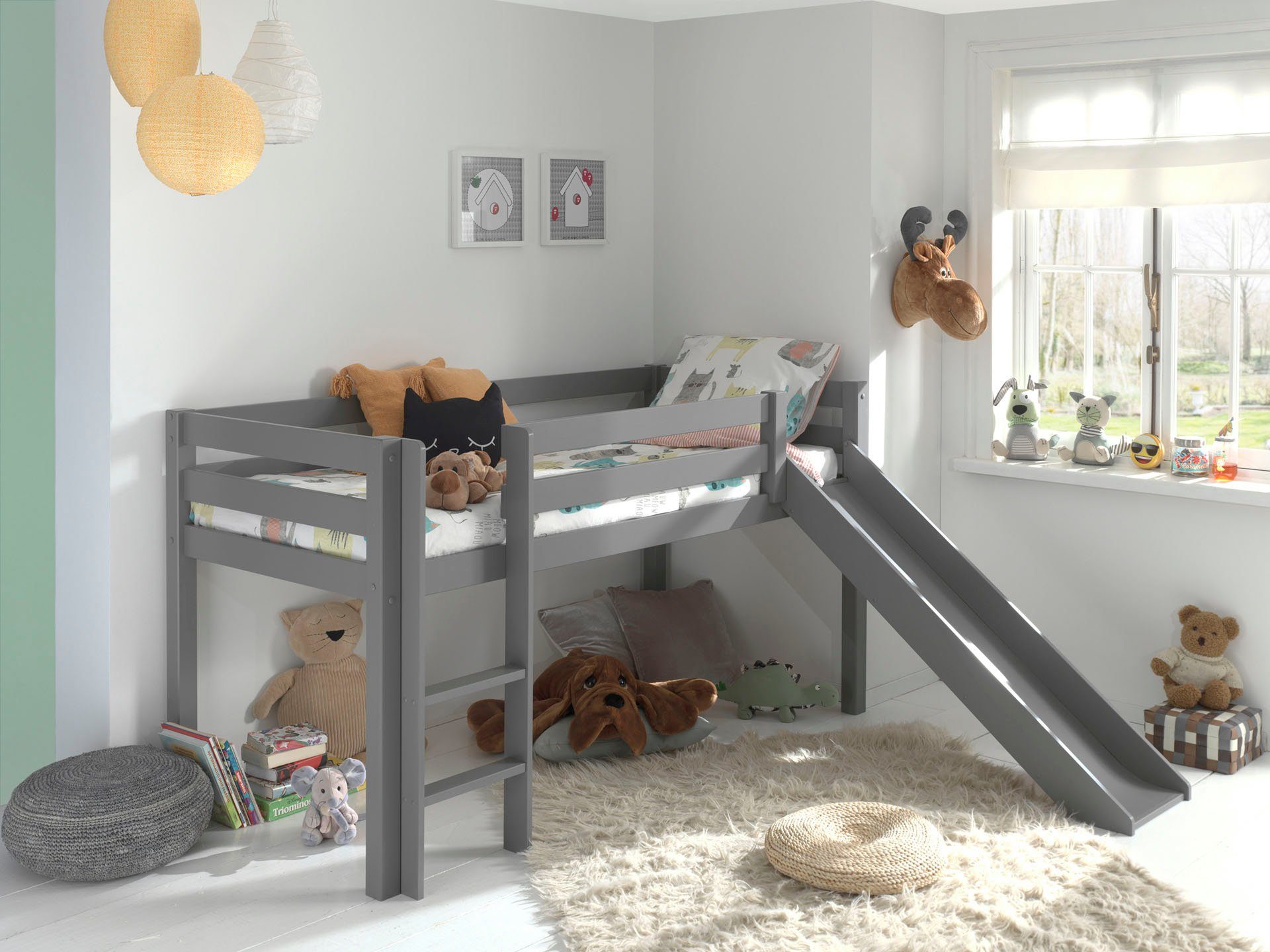 Vipack Hochbett Pino, inkl. Rolllattenrost, Leiter, Rutsche und Absturzschutz (B/H/T ca. 210x114x218cm, Kiefer massiv, stabil und standfest) in verschiedenen Farben erhältlich