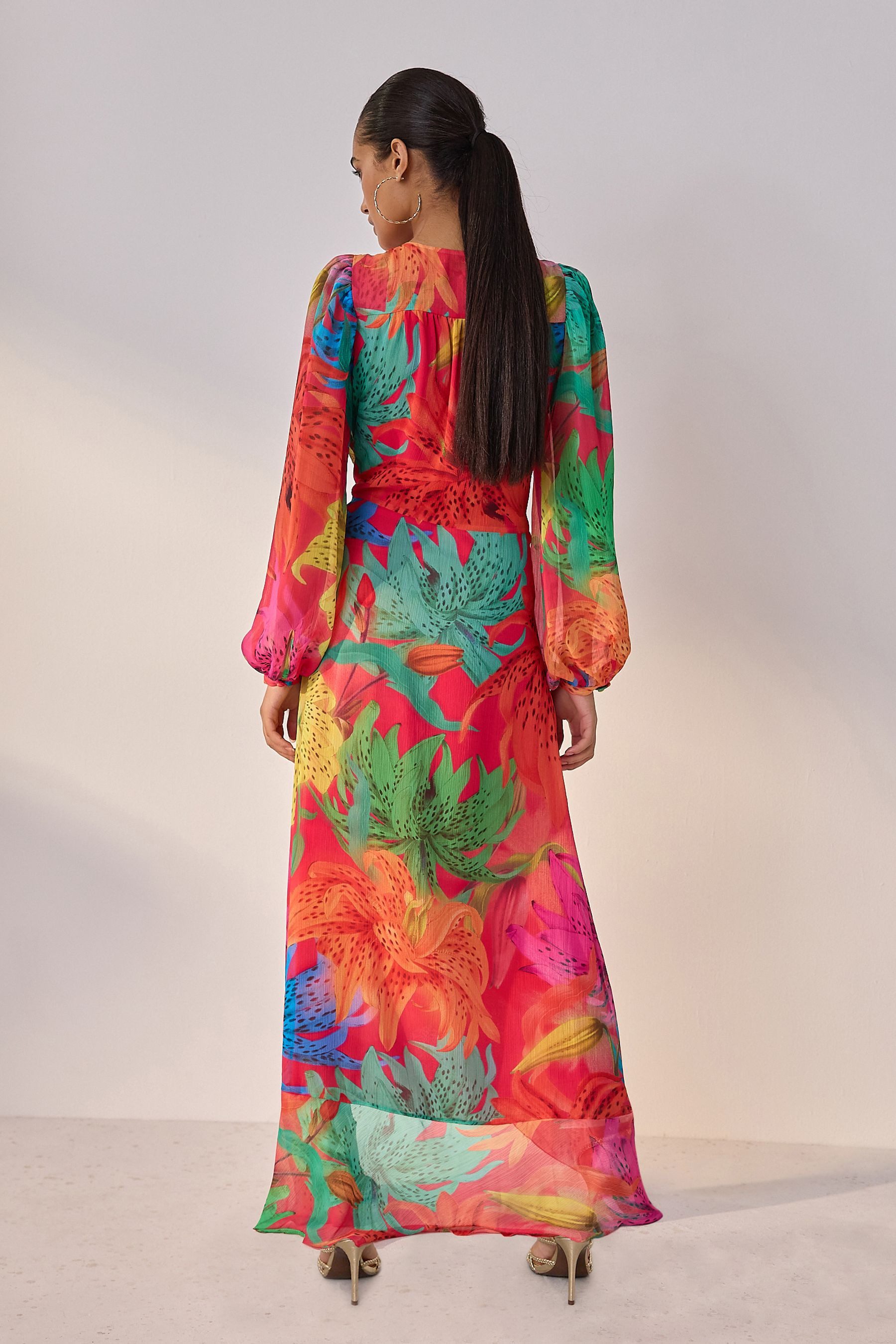 Next Midikleid Langärmeliges Midikleid mit Wickeldesign (1-tlg) günstig online kaufen