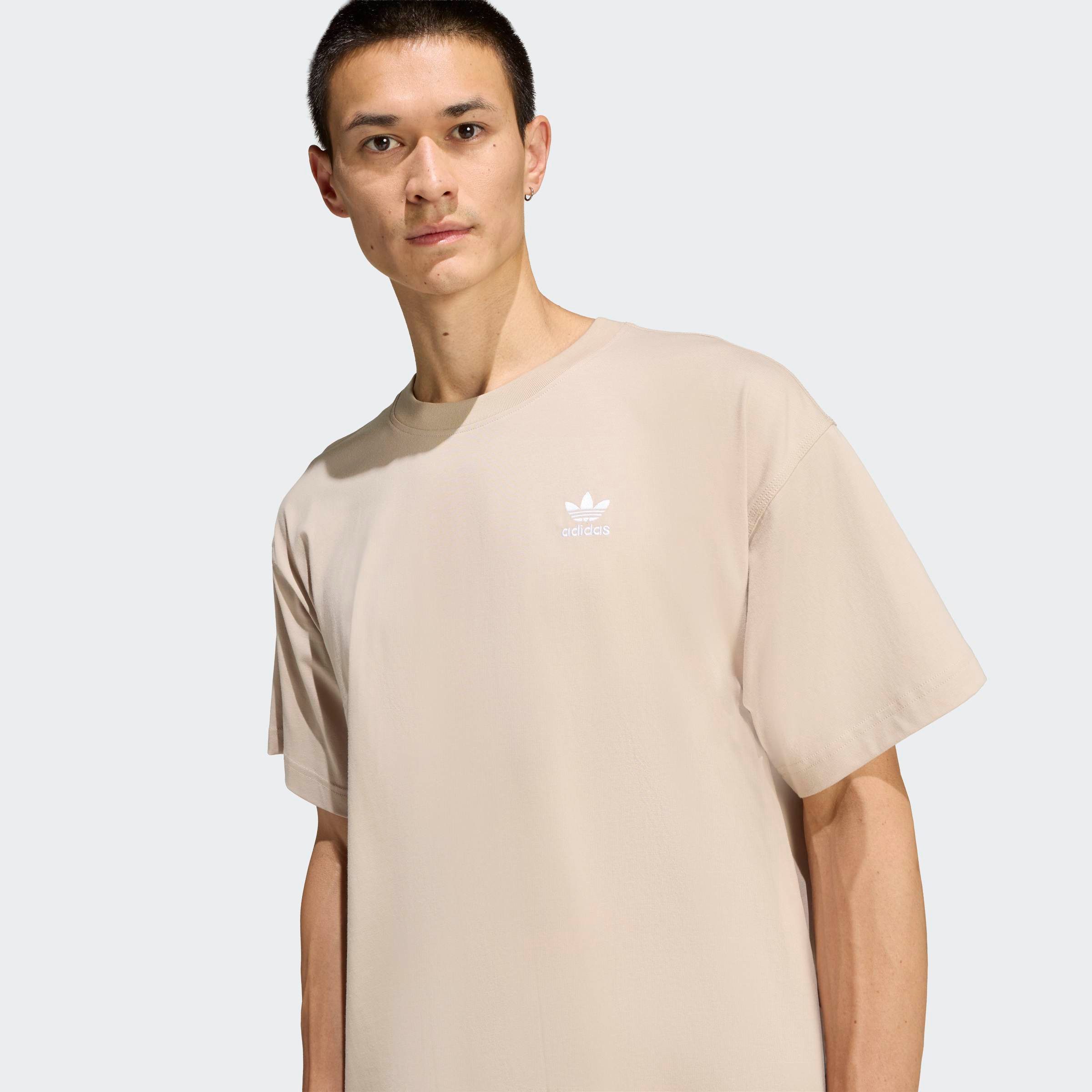 adidas Originals T-Shirt ESS OS TEE mit geripptem Rundhalsausschnitt, Kurzarmdesign, ohne Verschluss