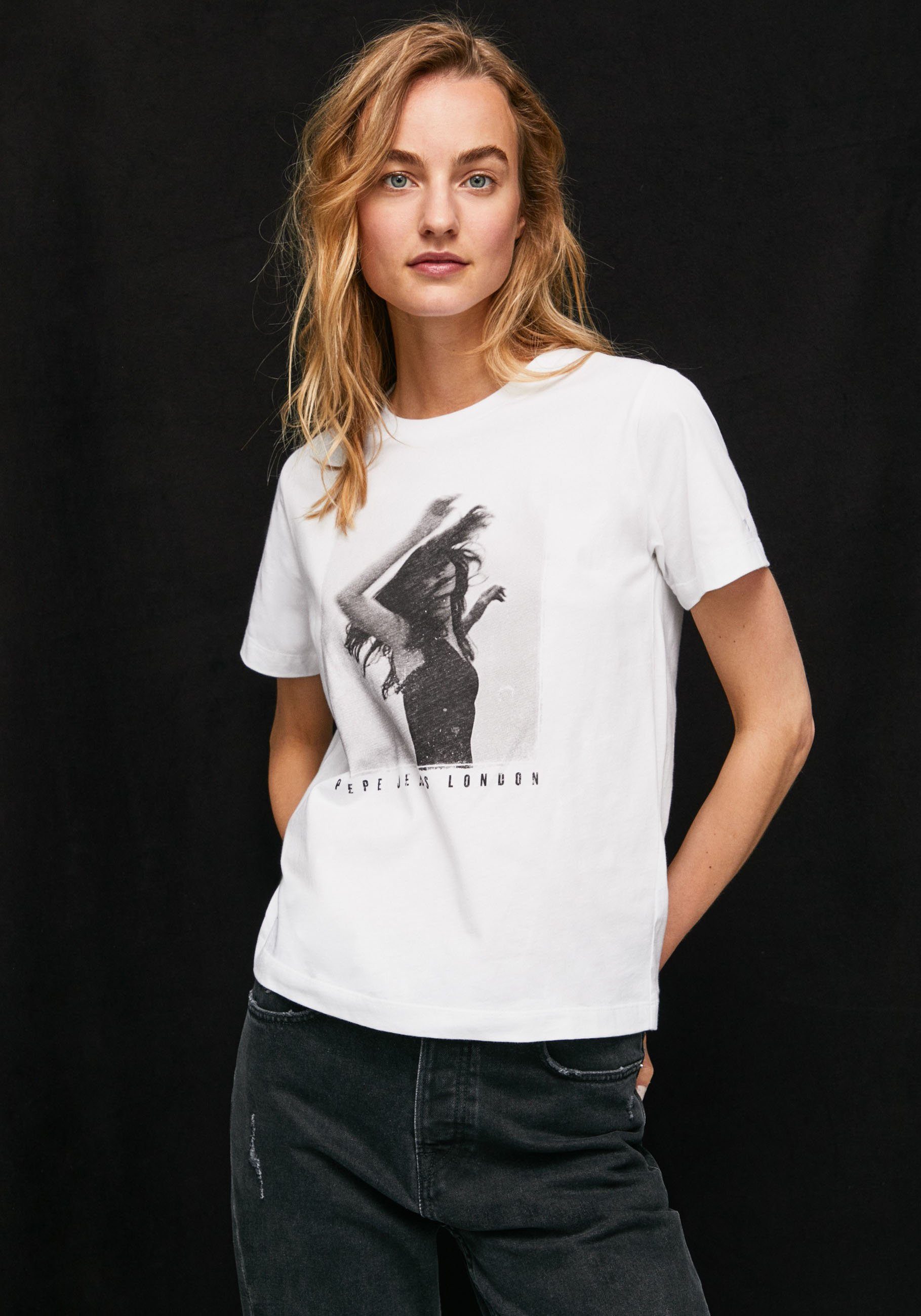 Pepe Jeans T-Shirt SONYA Frontprint tollem Passform in markentypischem und figurbetonter 800WHITE mit