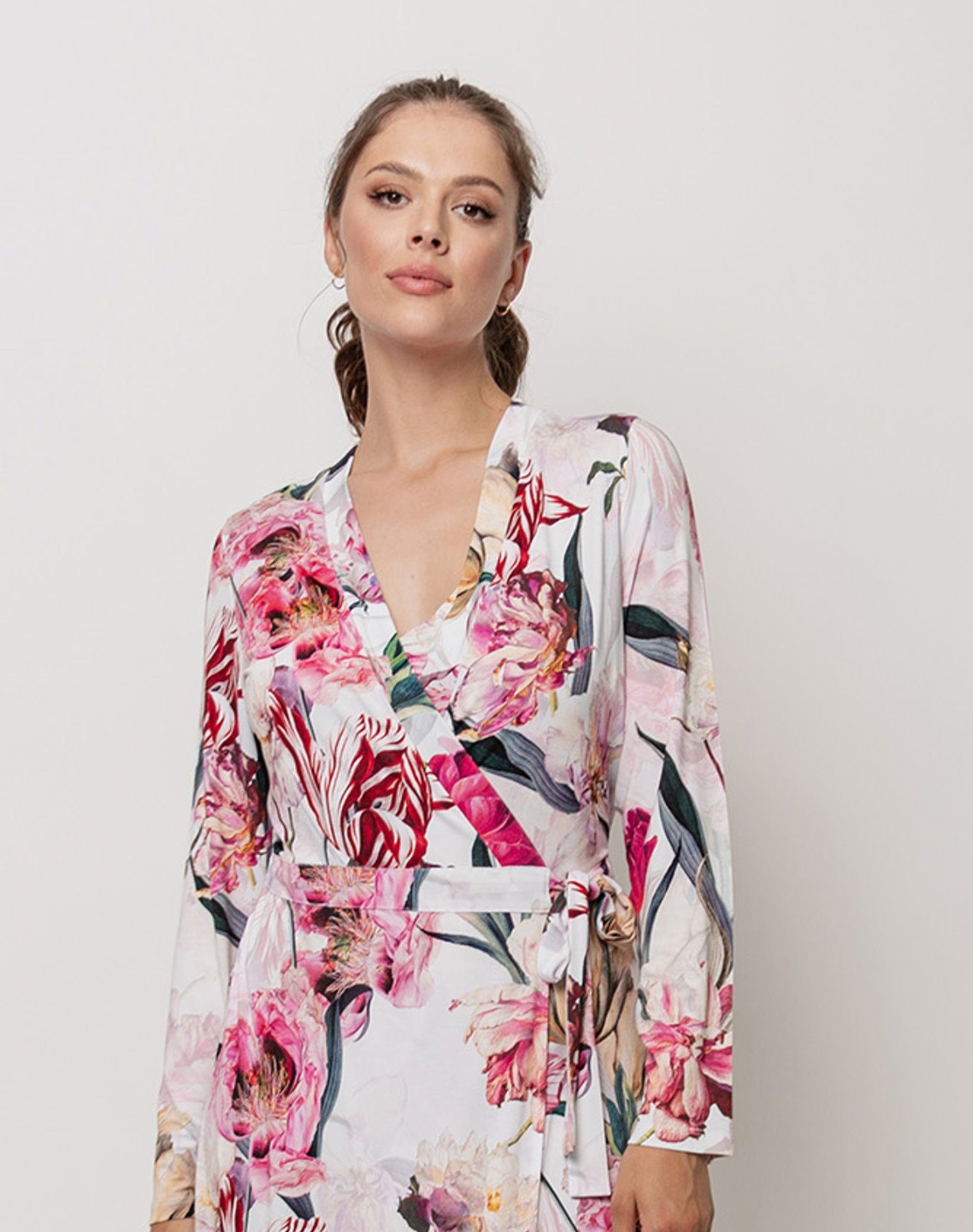 OH!ZUZA Kimono Eleganter Damen Morgenmantel, Midi, Viskosemischung, Gürtel