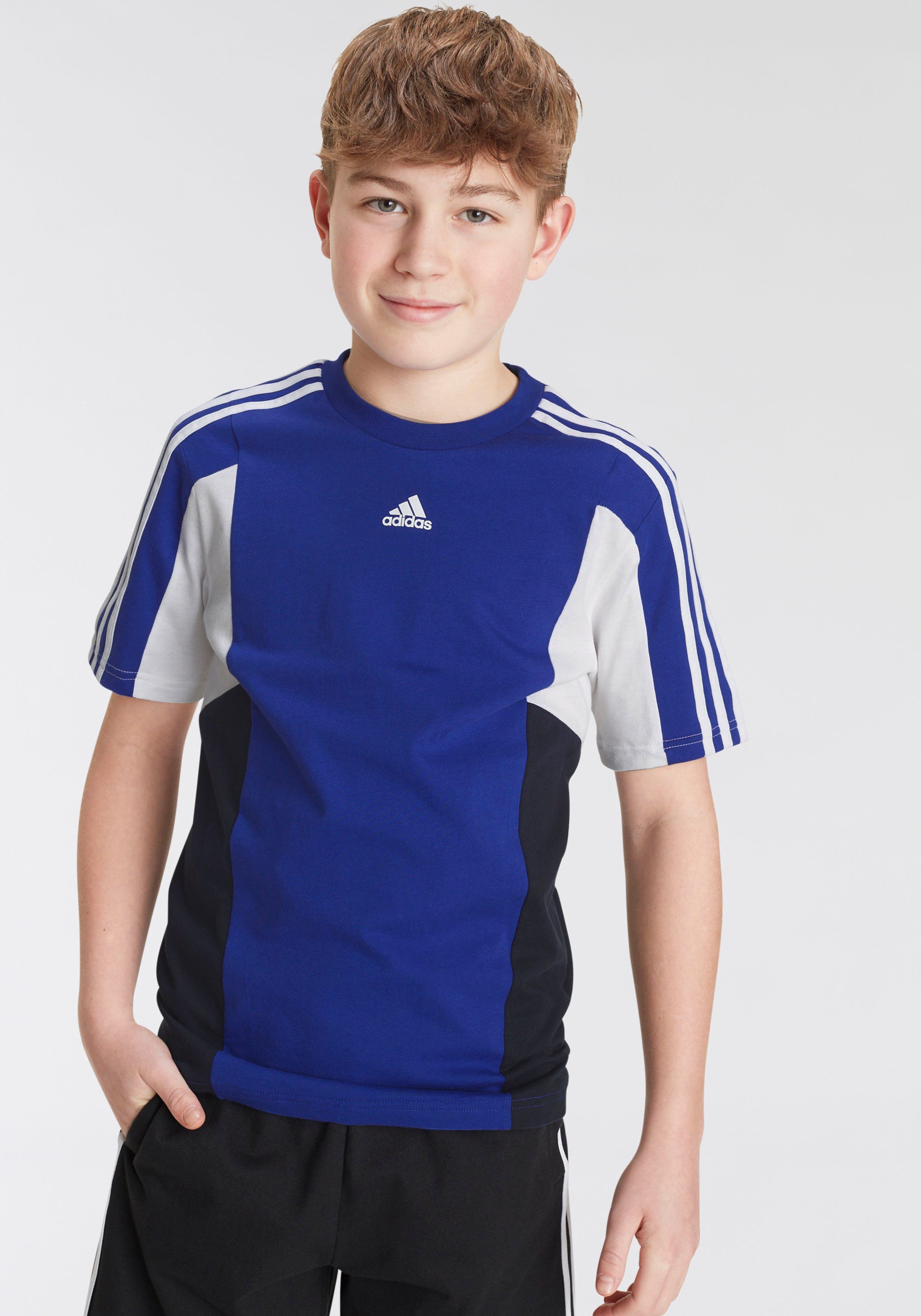 adidas Sportswear T-Shirt COLORBLOCK 3-STREIFEN REGULAR FIT, Ein weiches,  leichtes T-Shirt im | Turnhosen