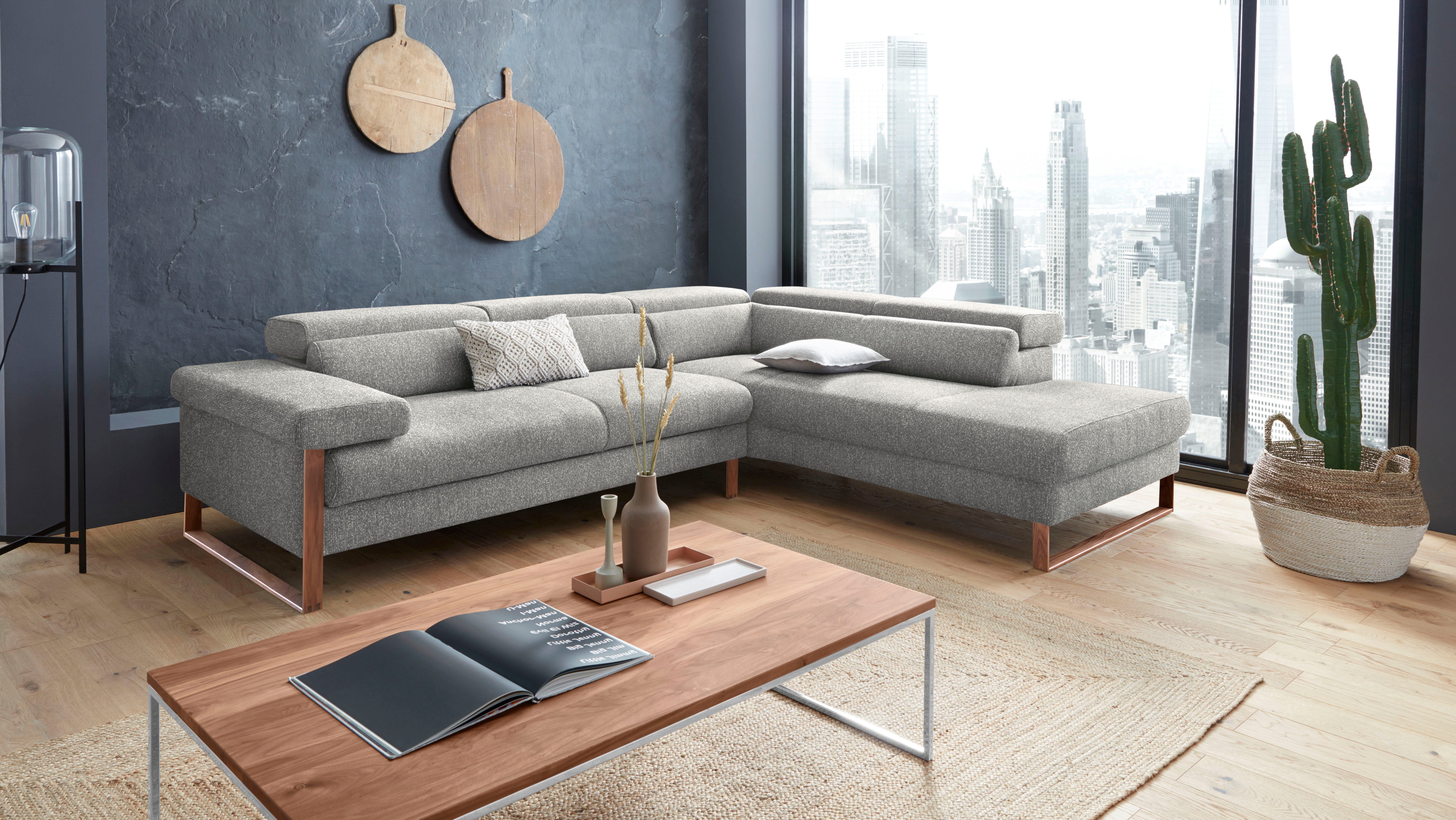 W.SCHILLIG Ecksofa finn, Designsofa mit tollem Sitzkomfort, bequem, L-Form, German Design Award 2016, Fußgestell Nussbaum natur, Breite 281 cm
