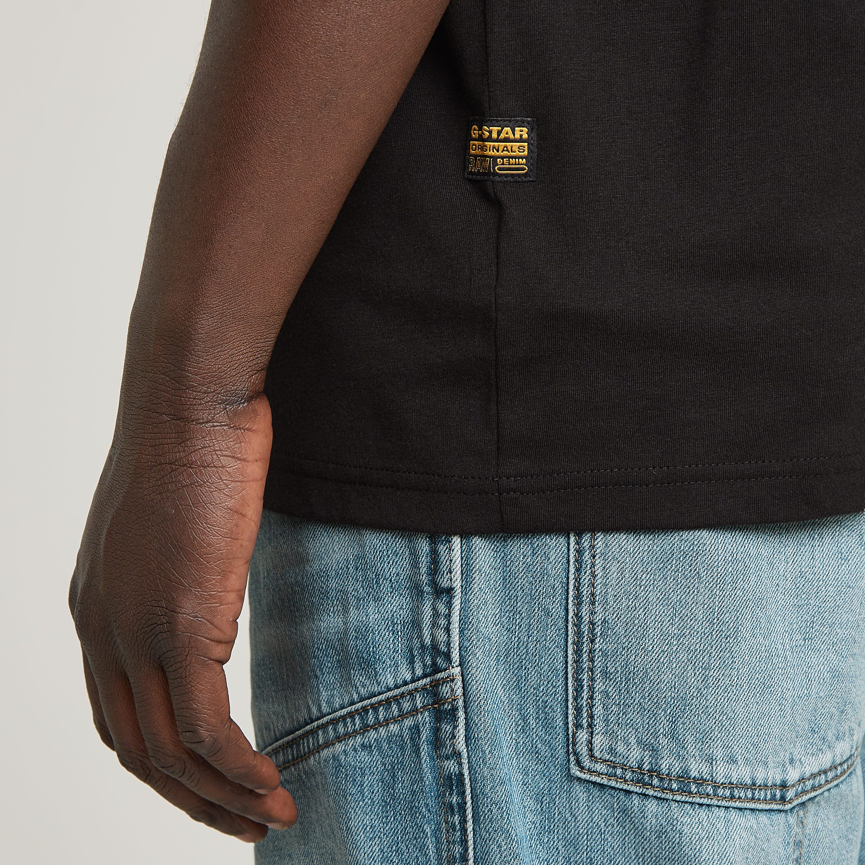G-STAR T-Shirt Base mit V-Ausschnitt