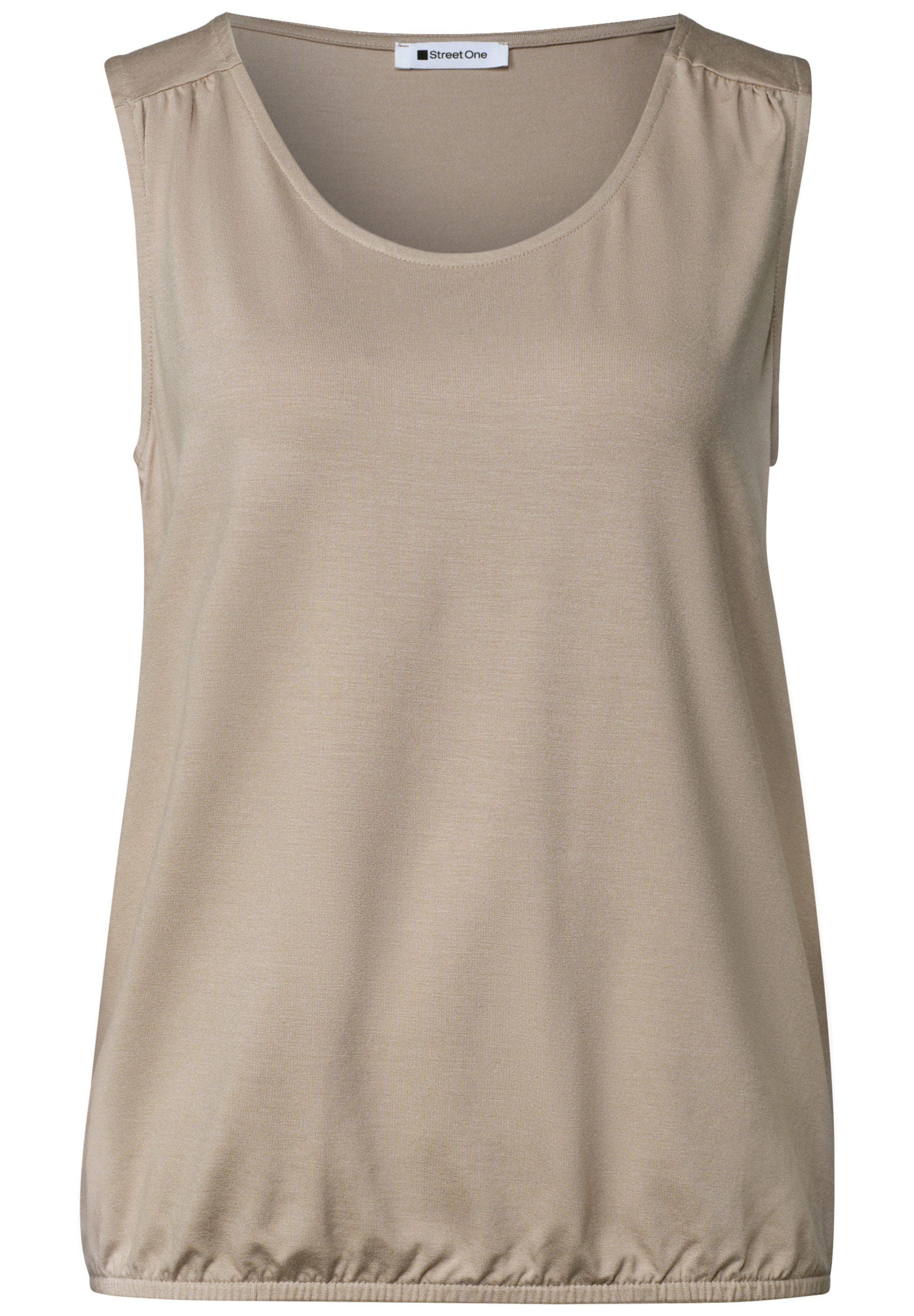 sepia sand