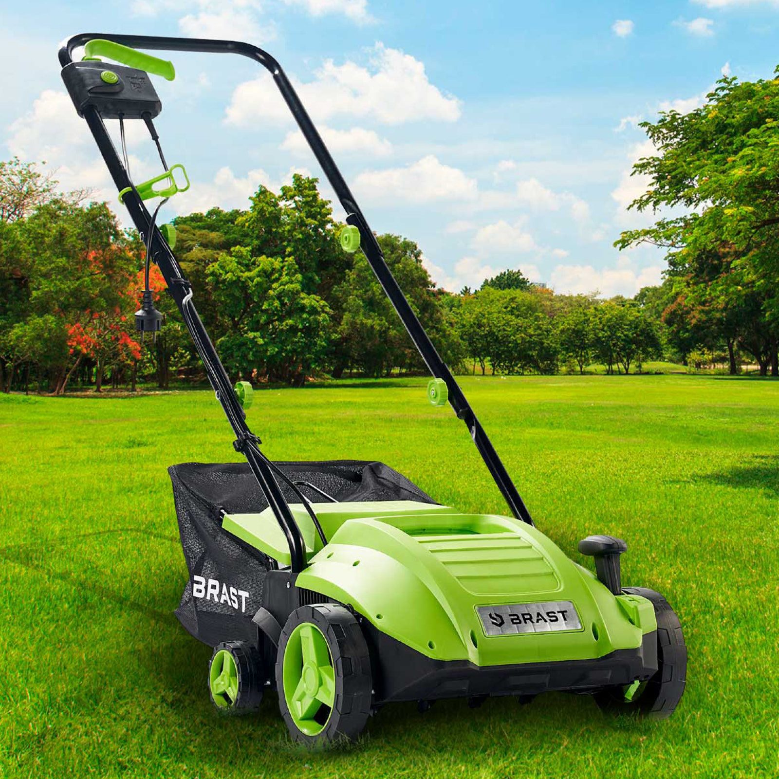 BRAST Elektro-Vertikutierer / Lüfter 1500 Watt Kombi Gerät, 32,00 cm Arbeitsbreite, (2in1-Funktion, 1 Vertikutier- und 1 Lüfter-Walze), Moosentferner