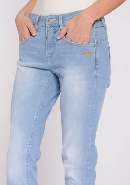 GANG Relax-fit-Jeans 94AMELIE CROPPED mit Abriebeffekten