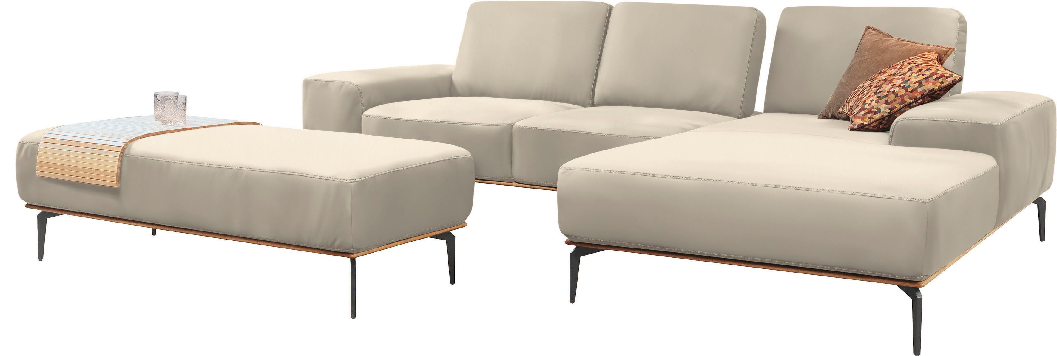 W.SCHILLIG Ecksofa run, Designsofa mit tollem Sitzkomfort, bequem, L-Form, mit Holzsockel, Füße in Schwarz pulverbeschichtet, Breite 279 cm