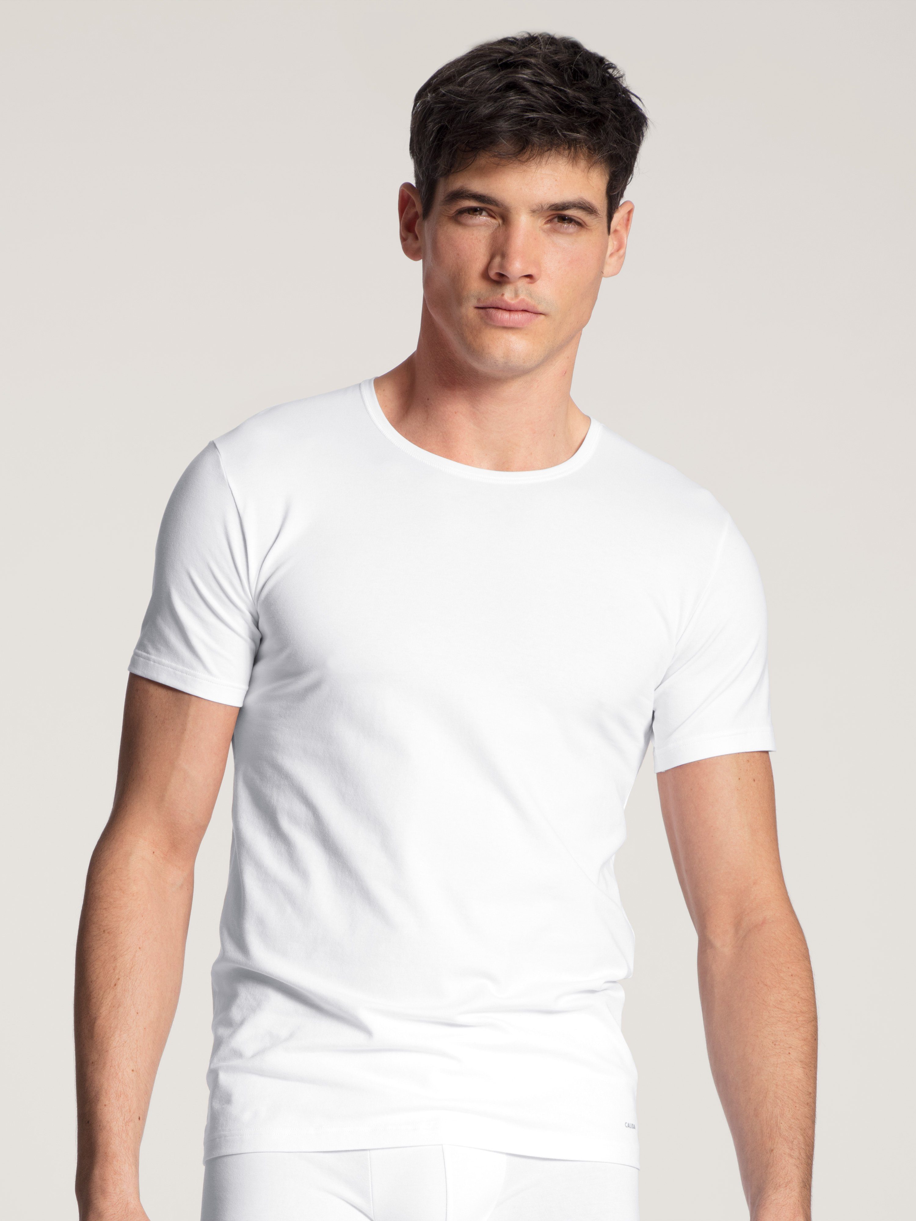 CALIDA Kurzarmshirt Cotton Code Rundhals-Shirt, moderner Schnitt weiss