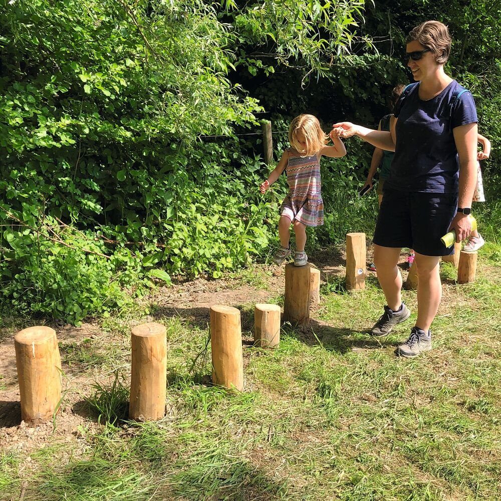 Balancetrainer Balancierpfad Hölzer, Nach EN 1176 gefertigt
