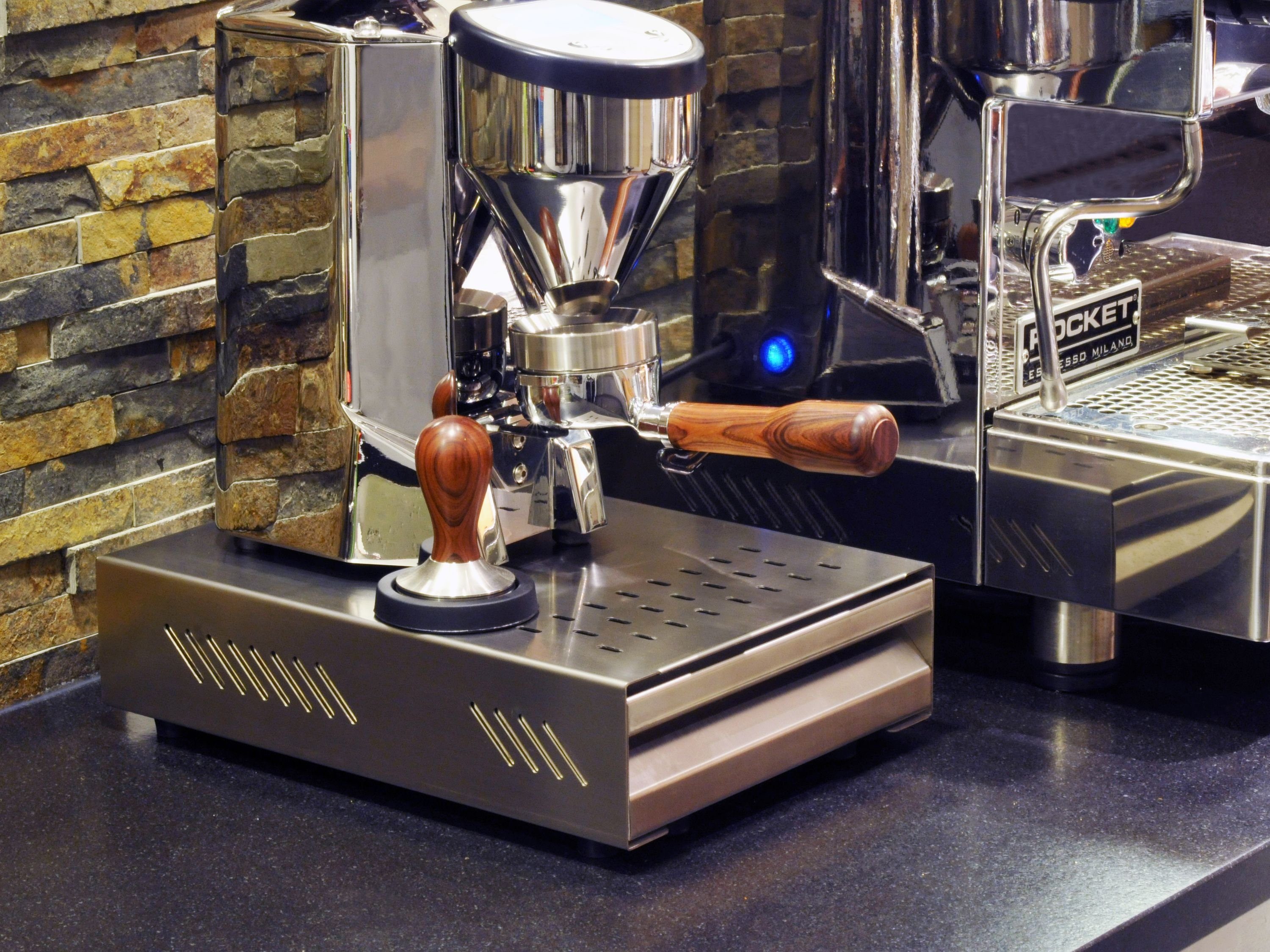 Kaffeesatz, x 350 mm gummierter Stahl, »Professionale« x für Siebträger, Abklopfstab, scarlet Ausklopfbehälter, von aus Abklopfbehälter scarlet 80 250 für Edelstahl/pulverbeschichtetem Sudschublade espresso espresso
