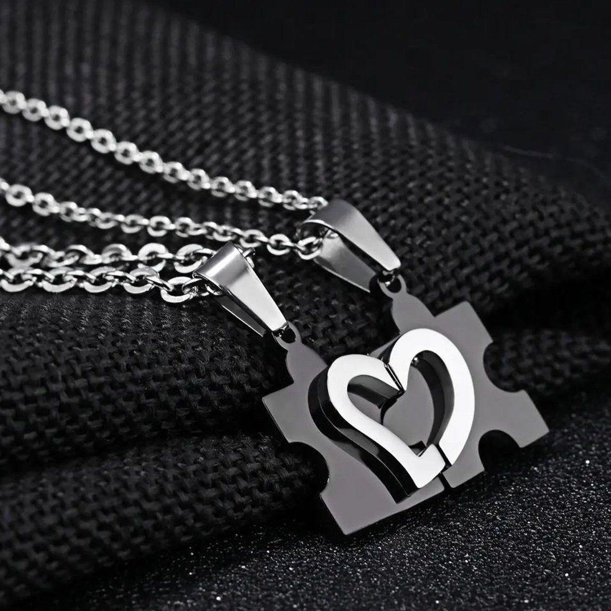 KARMA Partnerkette Paarkette Liebe modern Puzzle schwarz Silber Pärchenschmuck Herz (Halskette für Sie & Ihn, 2-tlg), Paarkette Liebe modern Liebeskette