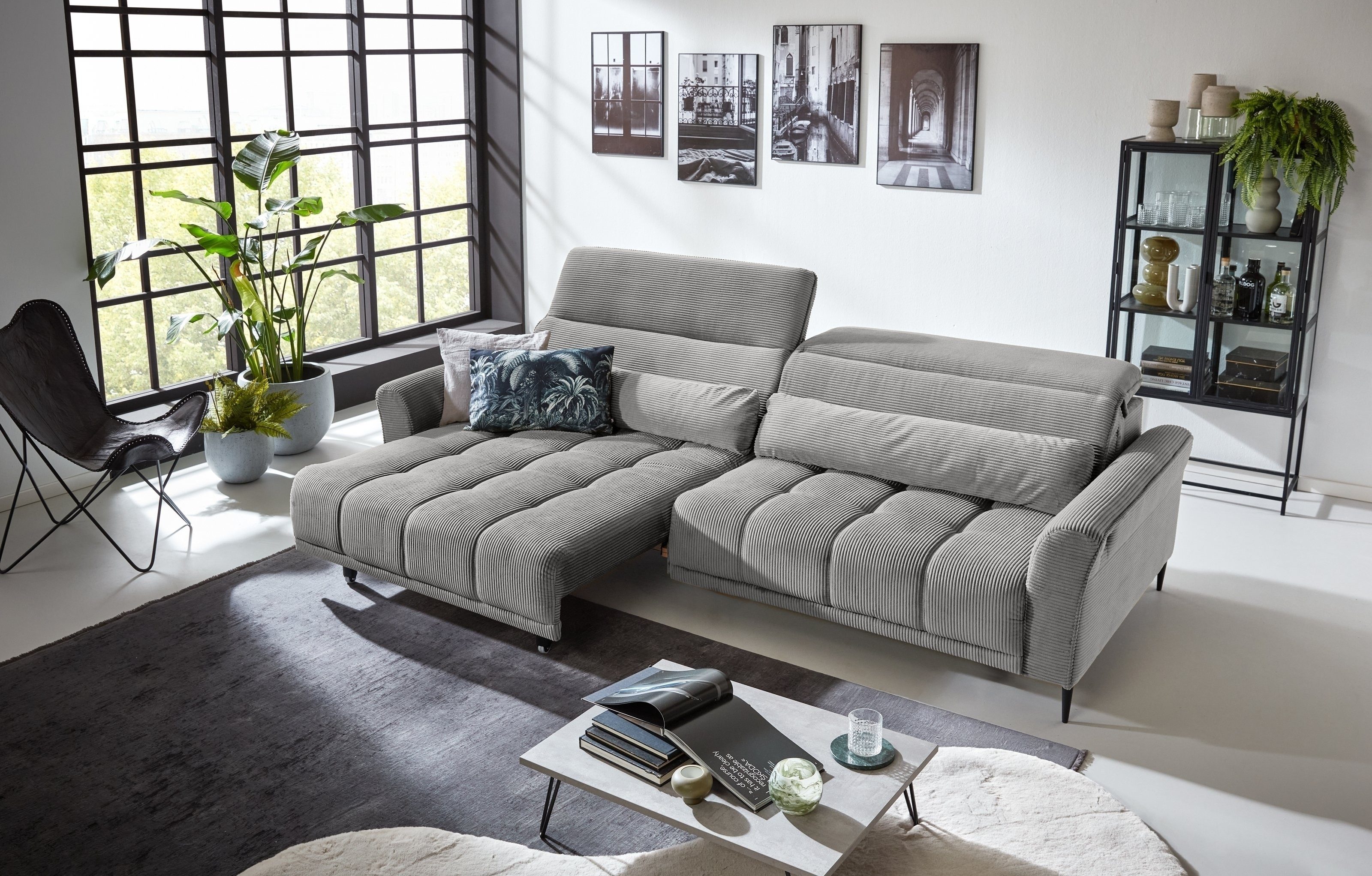 Iwaniccy Big-Sofa 2x elektr. Sitzverstellung, Cord silbergrau - 280x108x118cm (BxHxT)