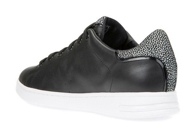Geox D JAYSEN A Sneaker in cleanem schwarz Design