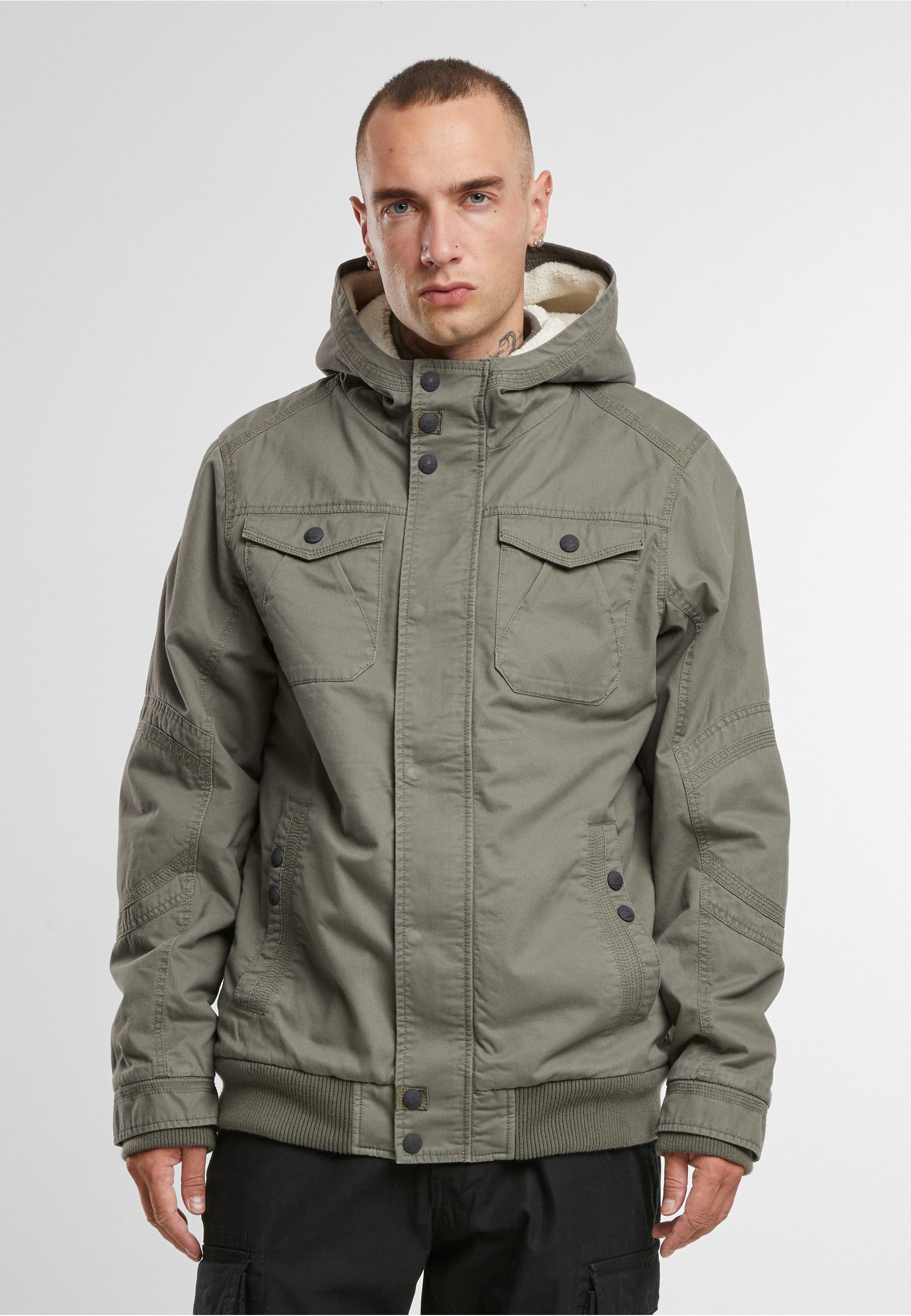 Brandit Winterjacke Brandit Brandit Men Meadow Jacket (1-St)