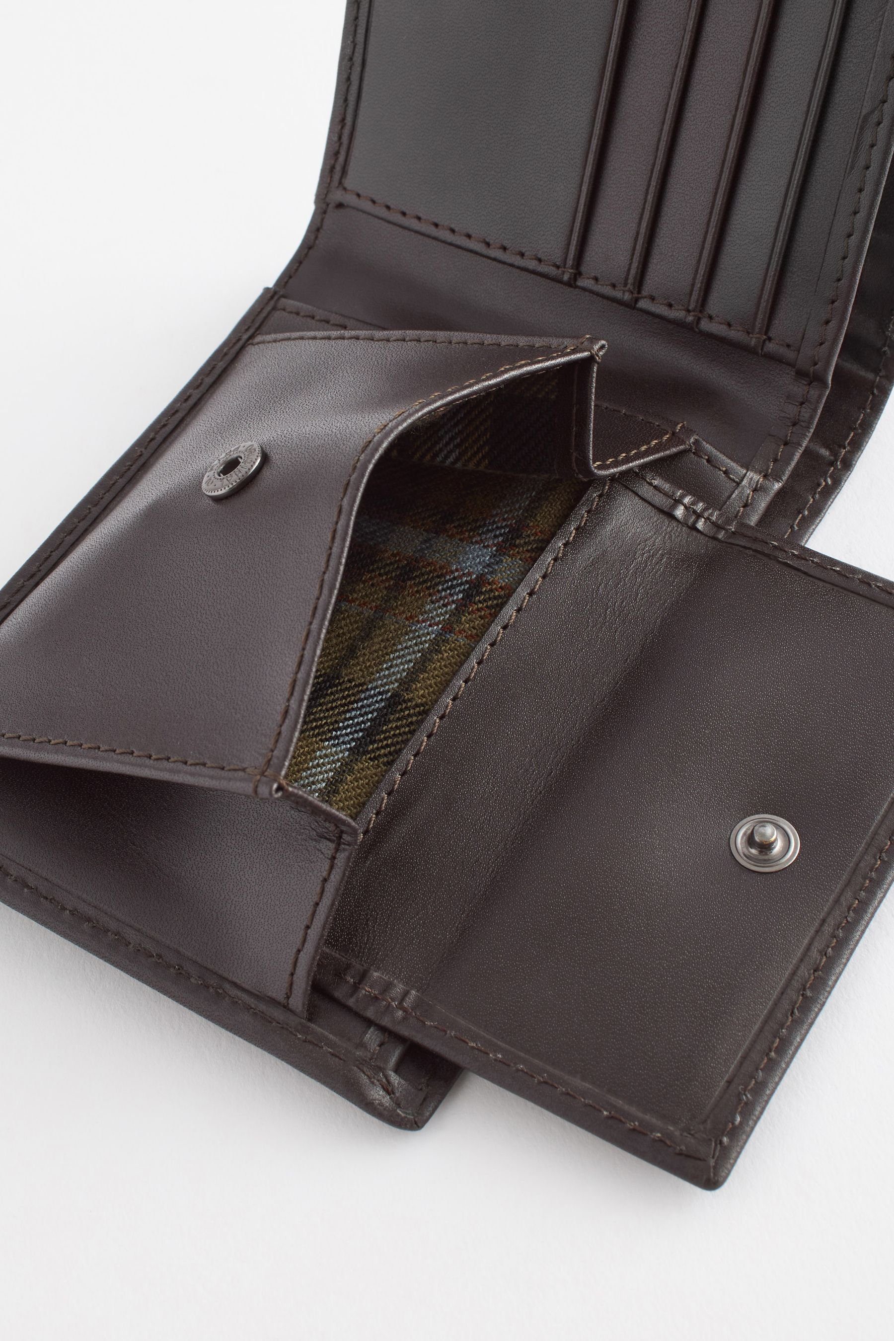 (1-tlg) Brown Next Brieftasche Lederbrieftasche mit Hirschmotiv