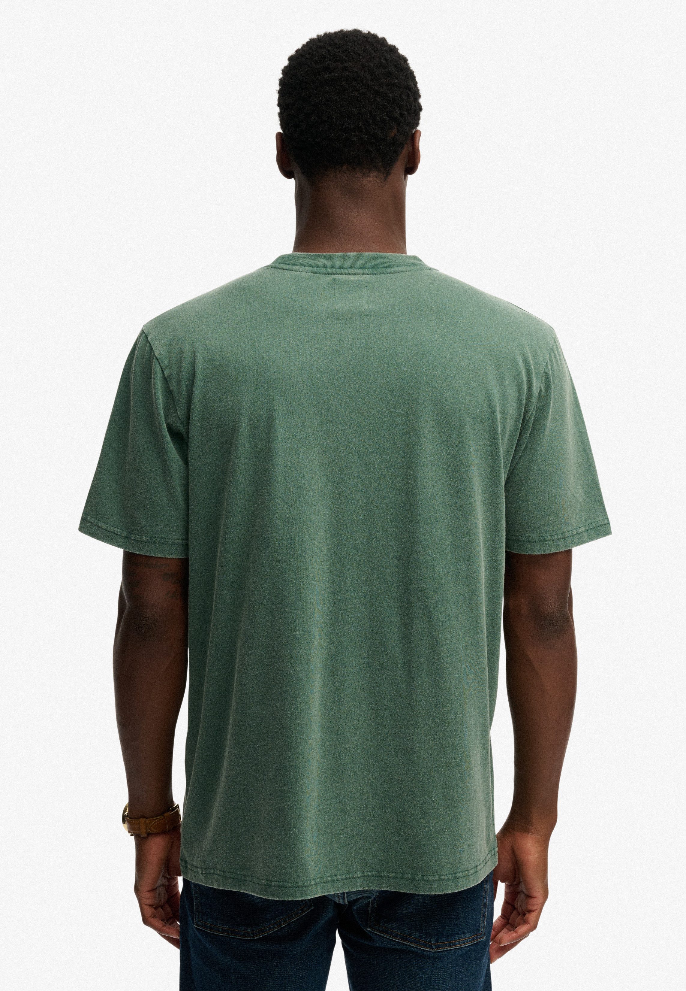Superdry Rundhalsshirt ROADSIDE TRADE LOOSE TEE Loose Fit, aus Baumwolle und Single Jersey, mit Druck, pflegeleicht