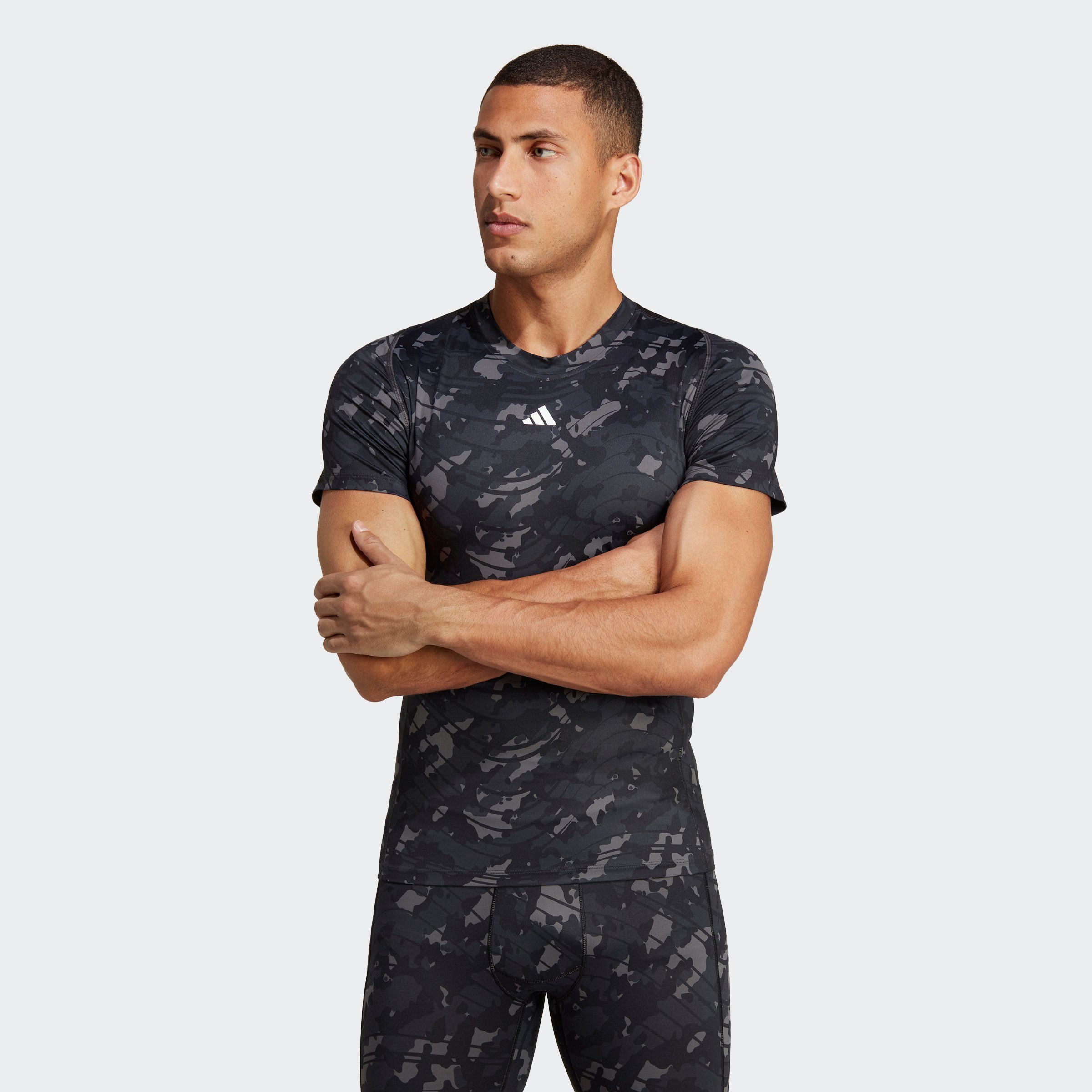 PRINT Performance TRAINING ALLOVER T-Shirt TECHFIT adidas