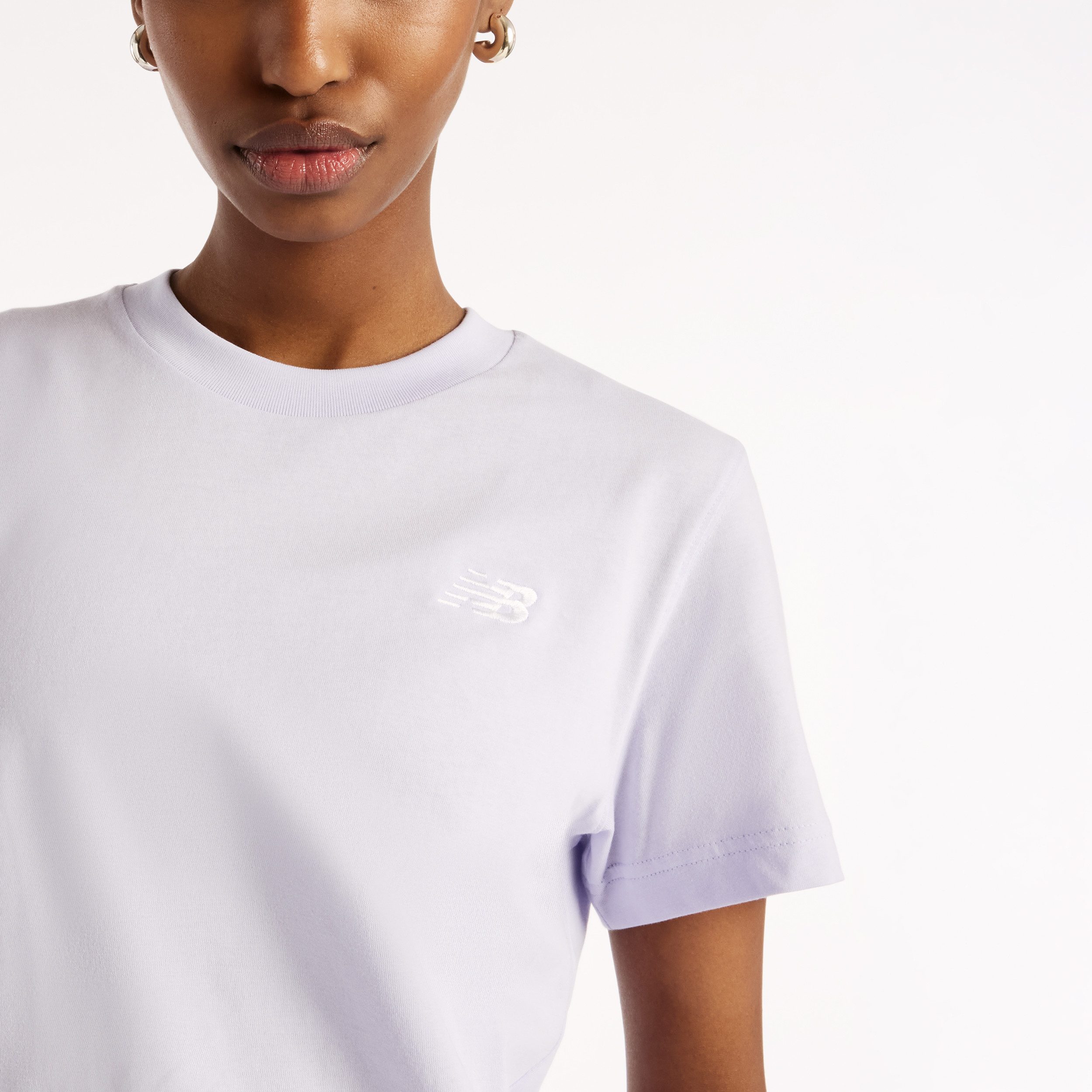 New Balance T-Shirt SPORT ESSENTIALS JERSEY T-SHIRT Kurzarm, mit Rundhalsausschnitt