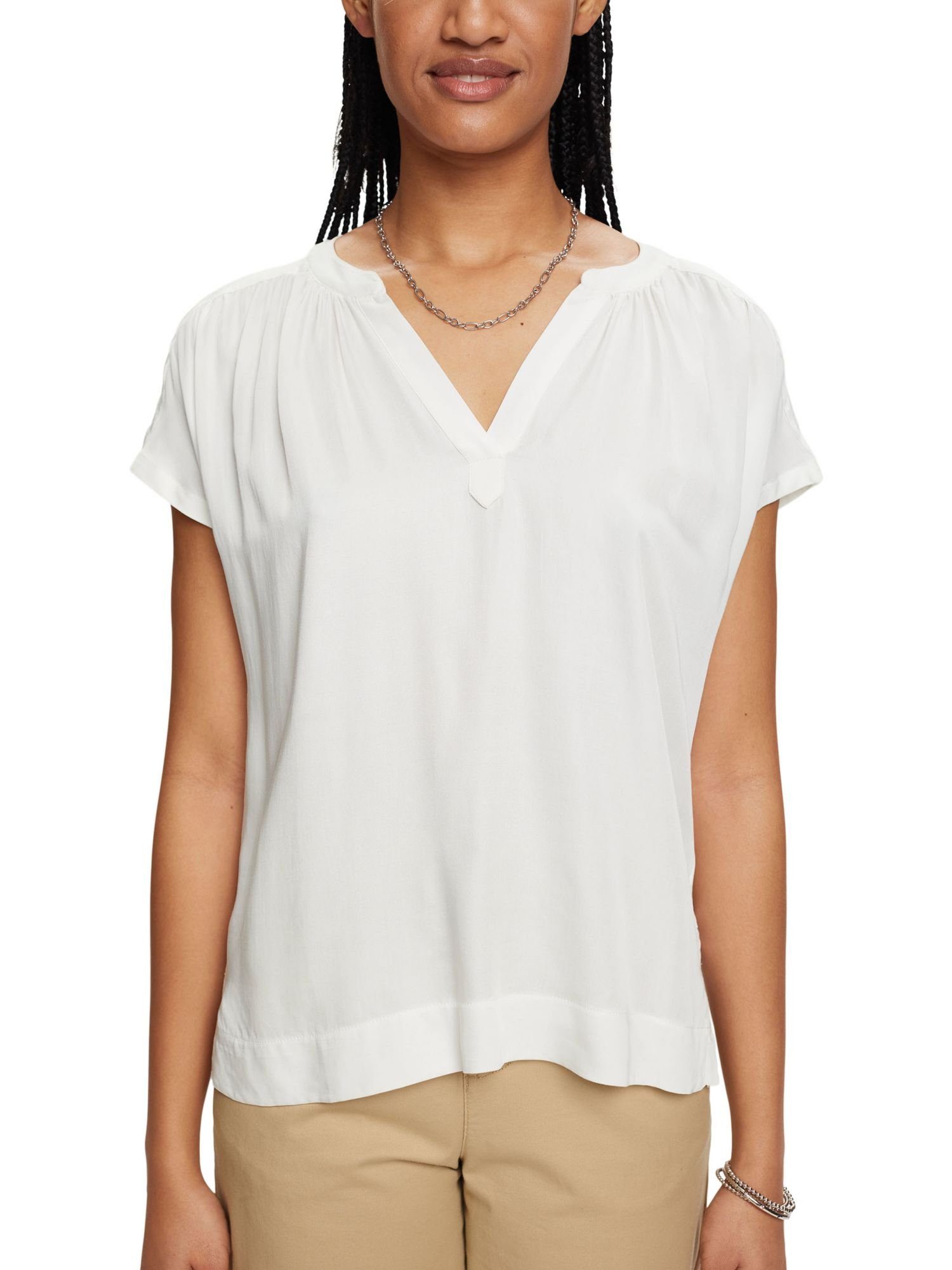 LENZING™ V-Neck, WHITE (1-tlg) mit Esprit OFF ECOVERO™ T-Shirt Collection Bluse