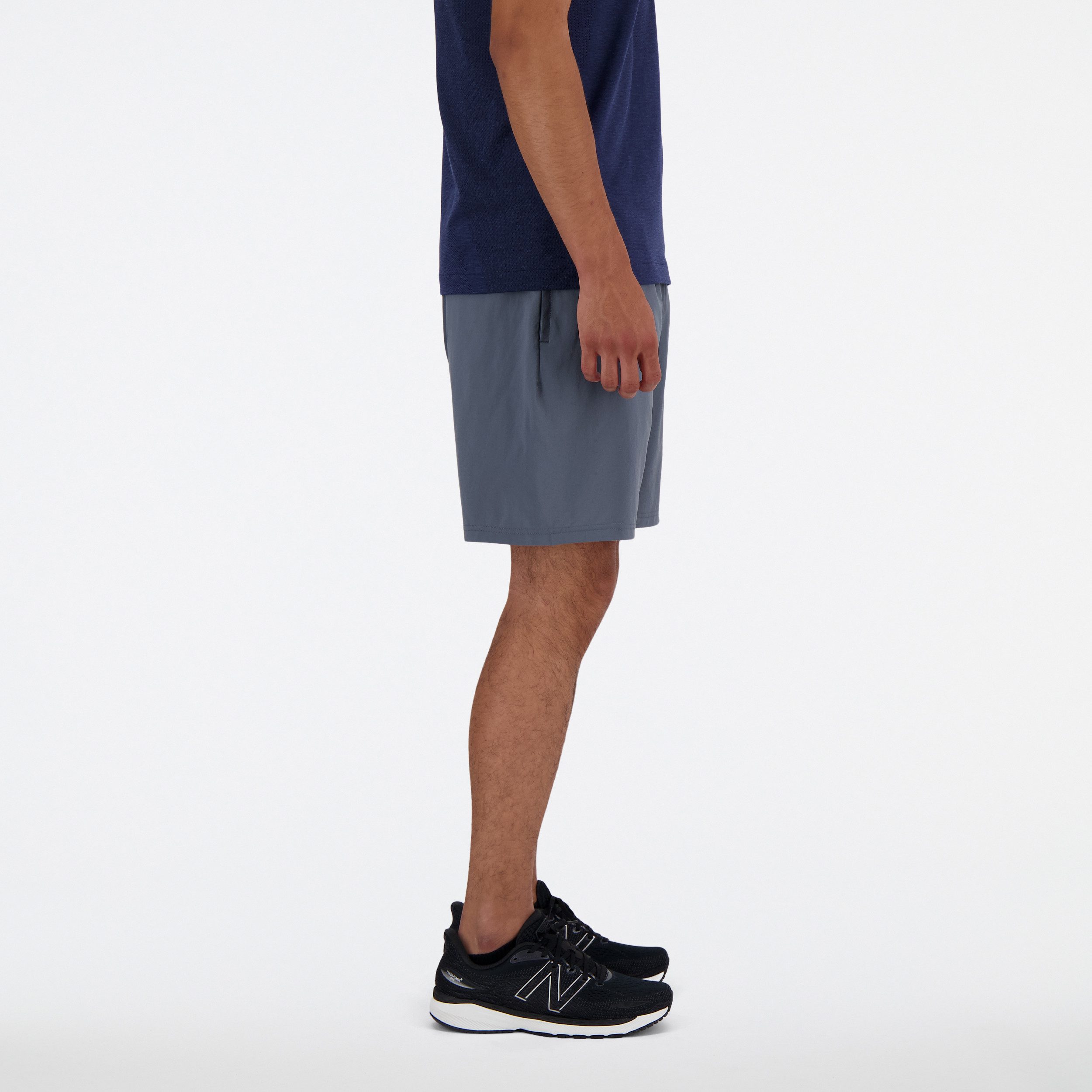 New Balance Laufshorts SPORT ESSENTIAL SHORT 7 mit feuchtigkeitsabweisender günstig online kaufen