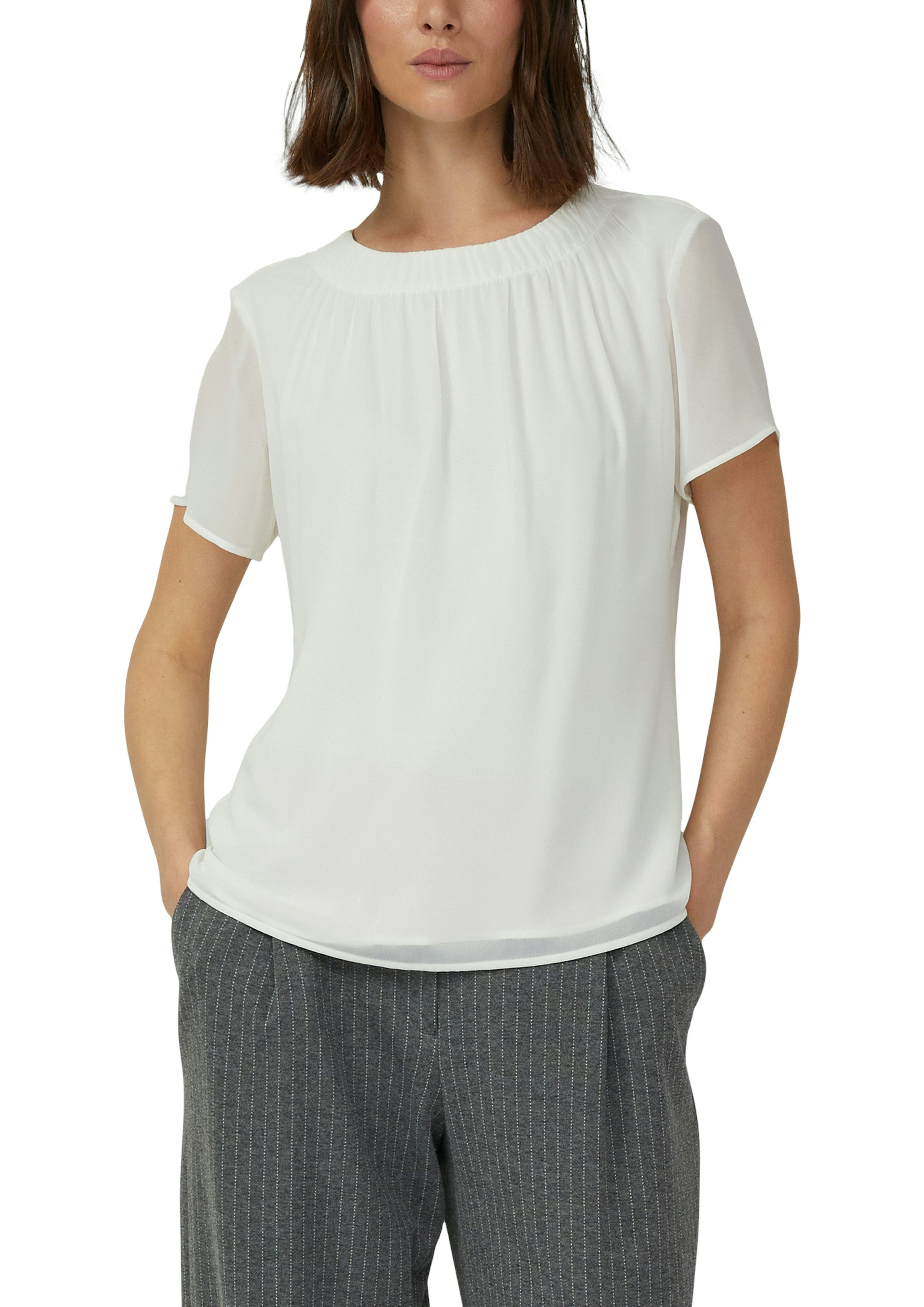 s.Oliver Kurzarmbluse Bluse Luftige Chiffon-Bluse mit gesteppter Raffung