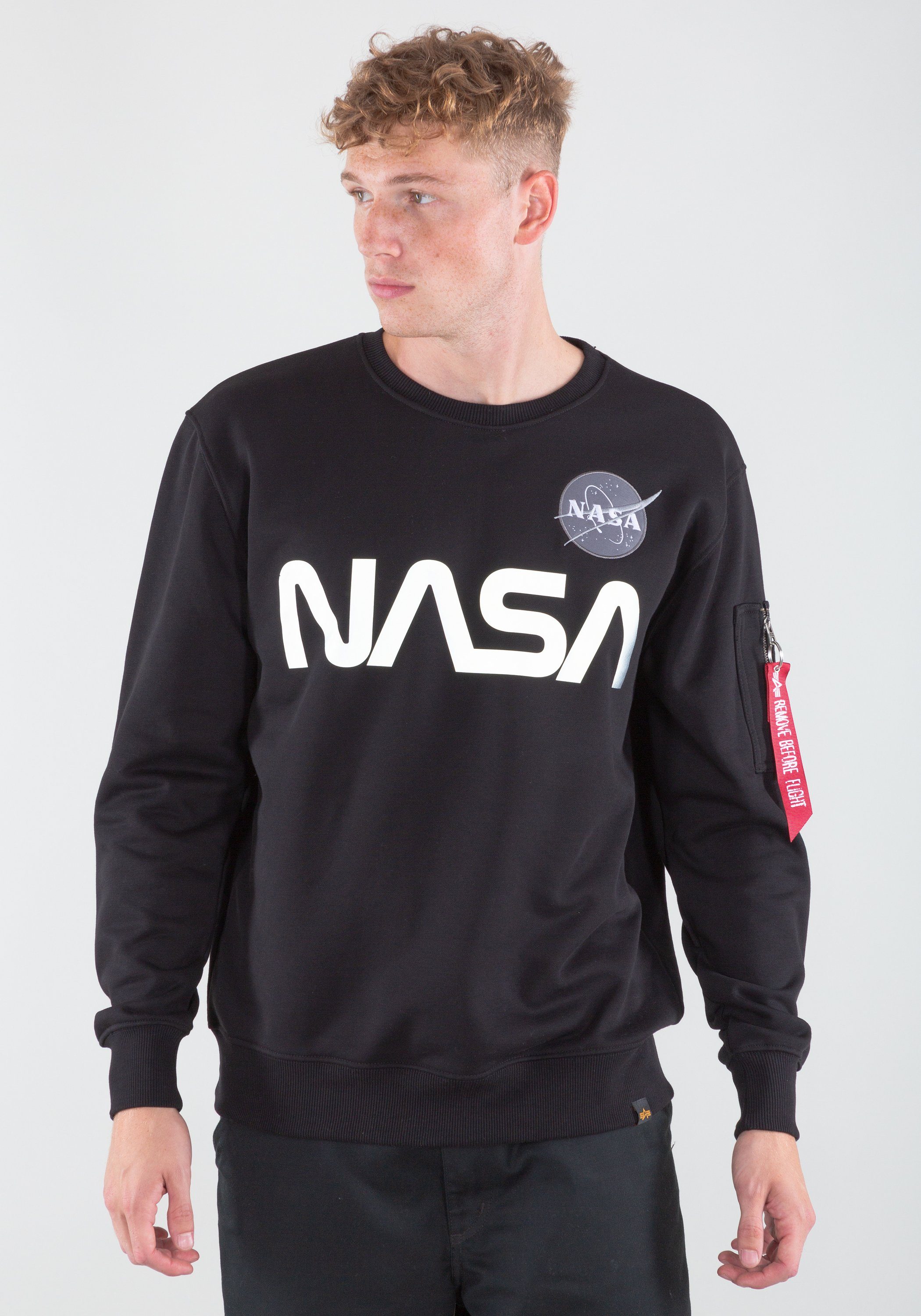 Sweater Alpha - Sweatshirts Reflective Industries Men Industries black Sweater Alpha NASA