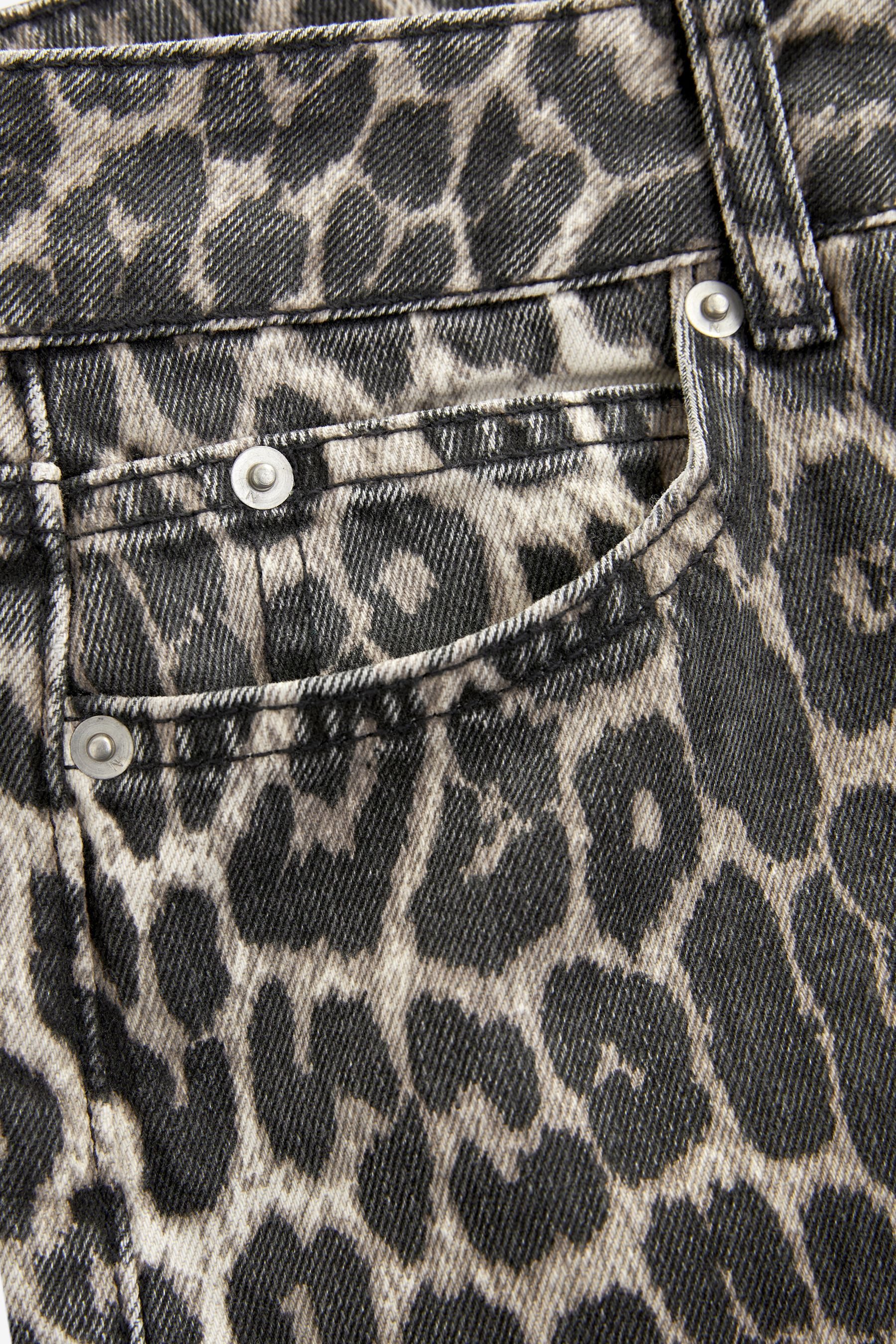 Next Straight-Jeans Jeans mit geradem Beinschnitt, Petite-Größe (1-tlg)