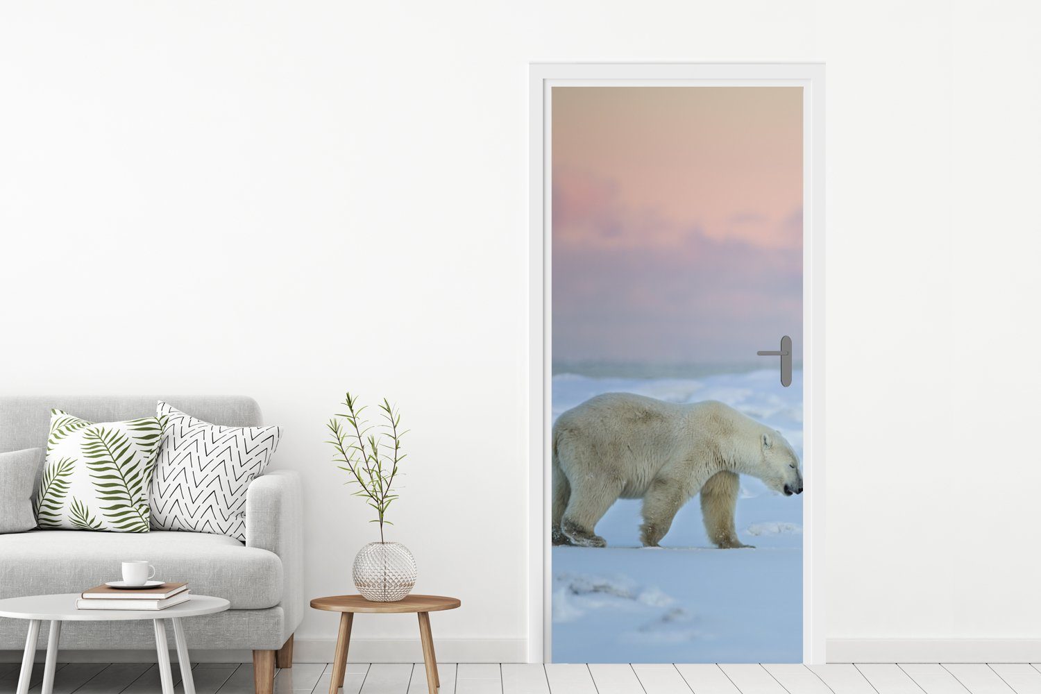 Tür, cm Matt, 75x205 Türtapete Eisbär (1 einer für MuchoWow Fototapete Tundra, bedruckt, auf Türaufkleber, St),