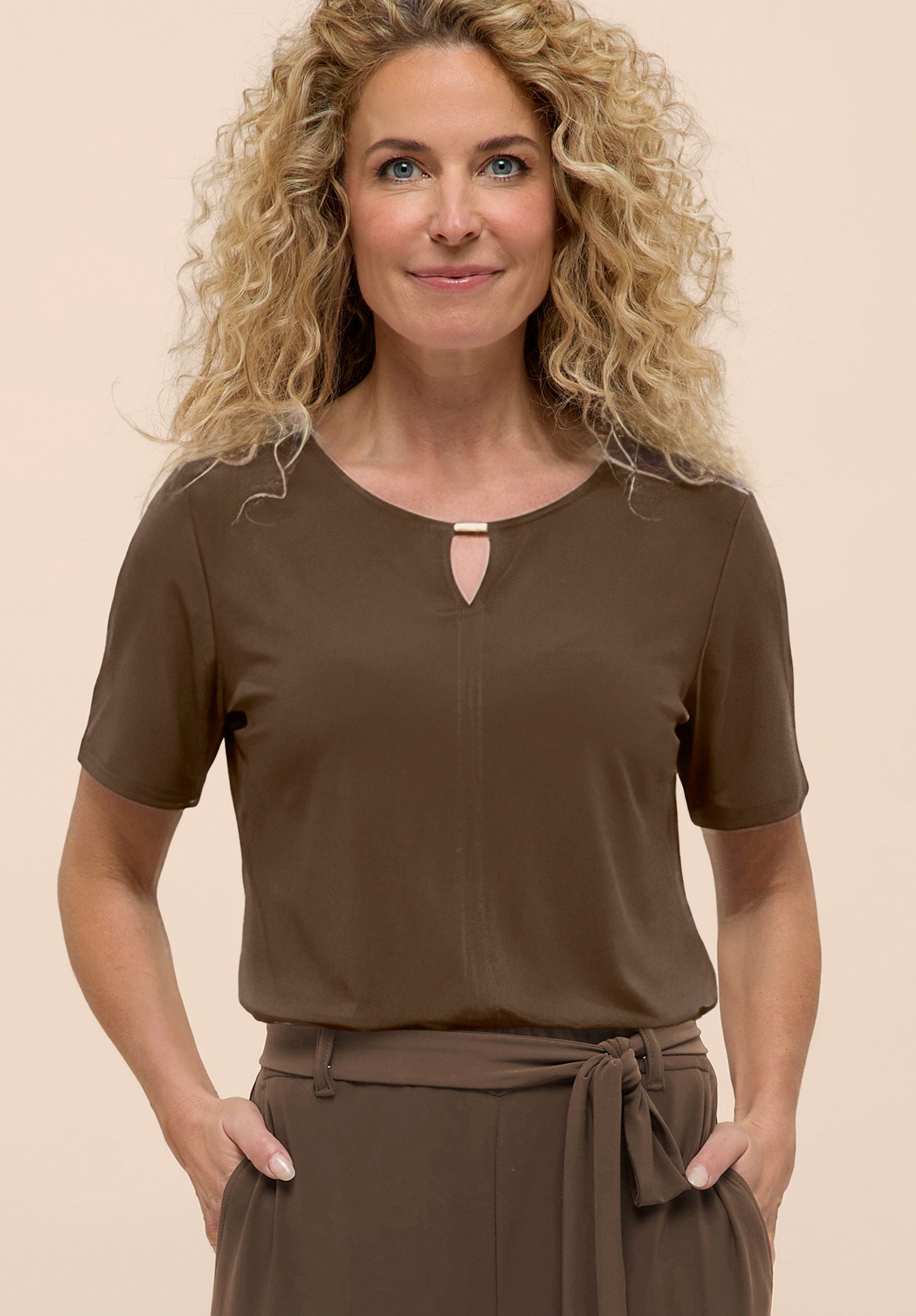Rundhalsshirt SIA