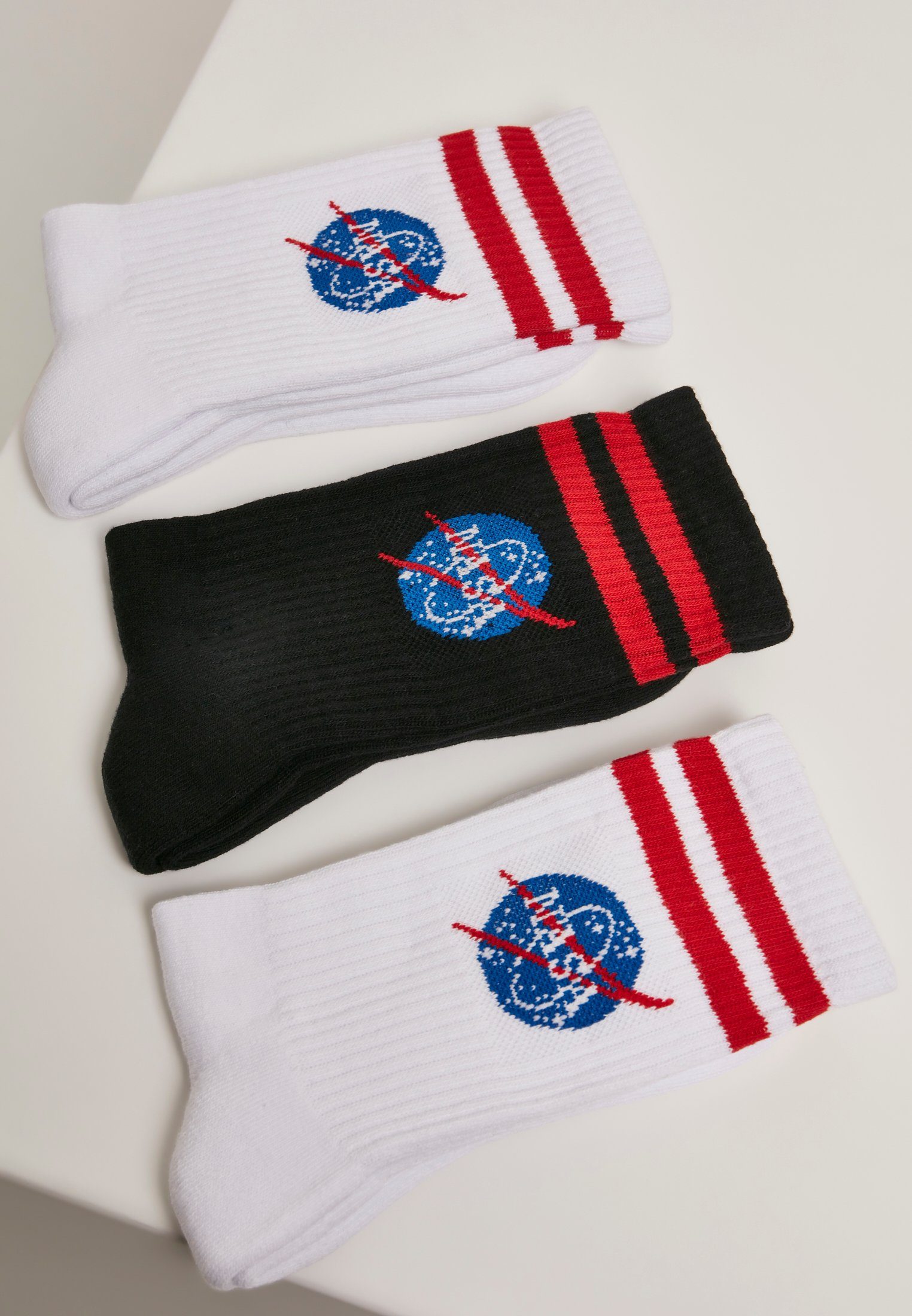 Wäsche/Bademode Socken Mister Tee Sneakersocken MT2020 NASA Insignia Socken3-Pack