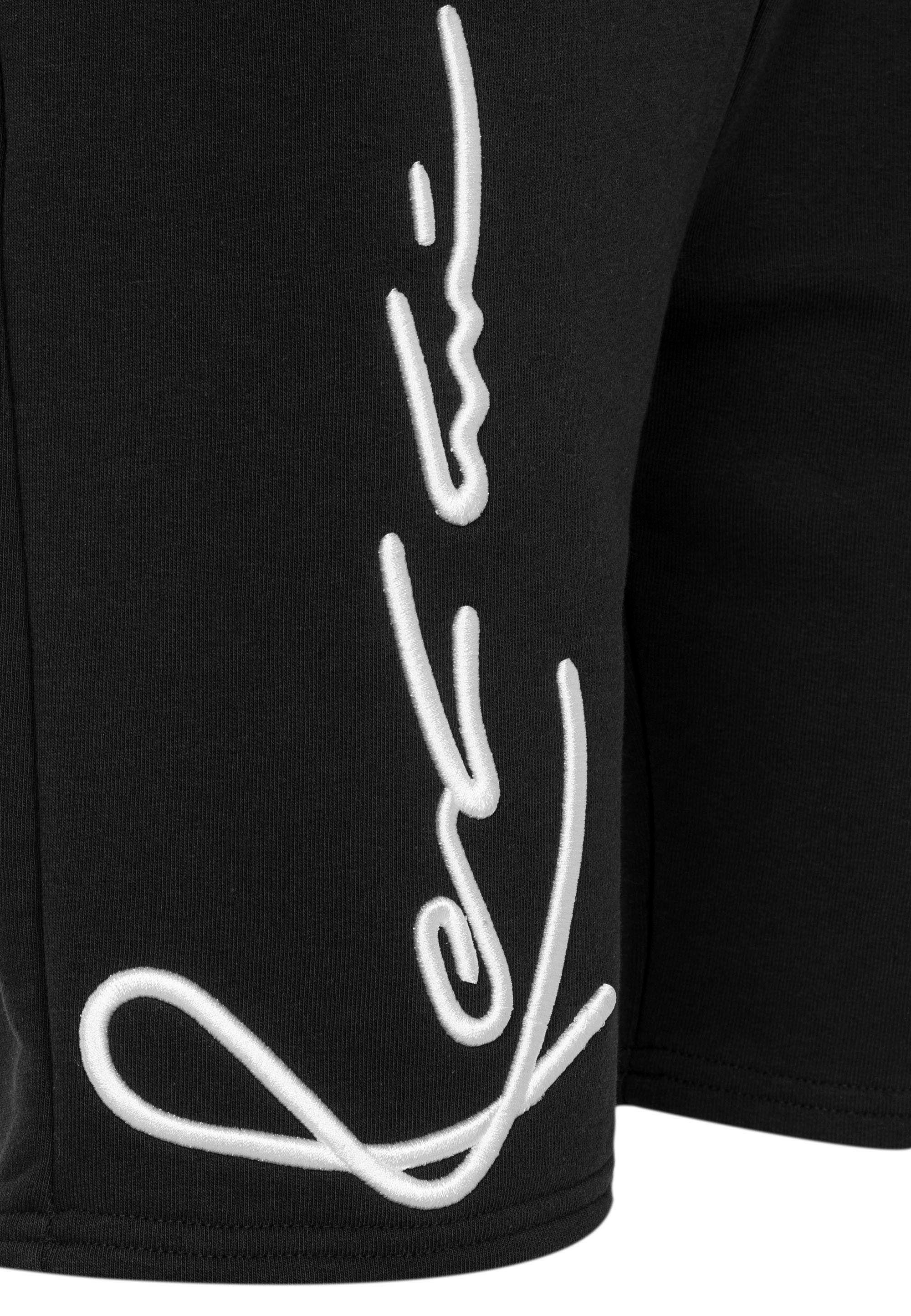 RedBridge Shorts Southport mit vertikalem Redbridge-Schriftzug schwarz