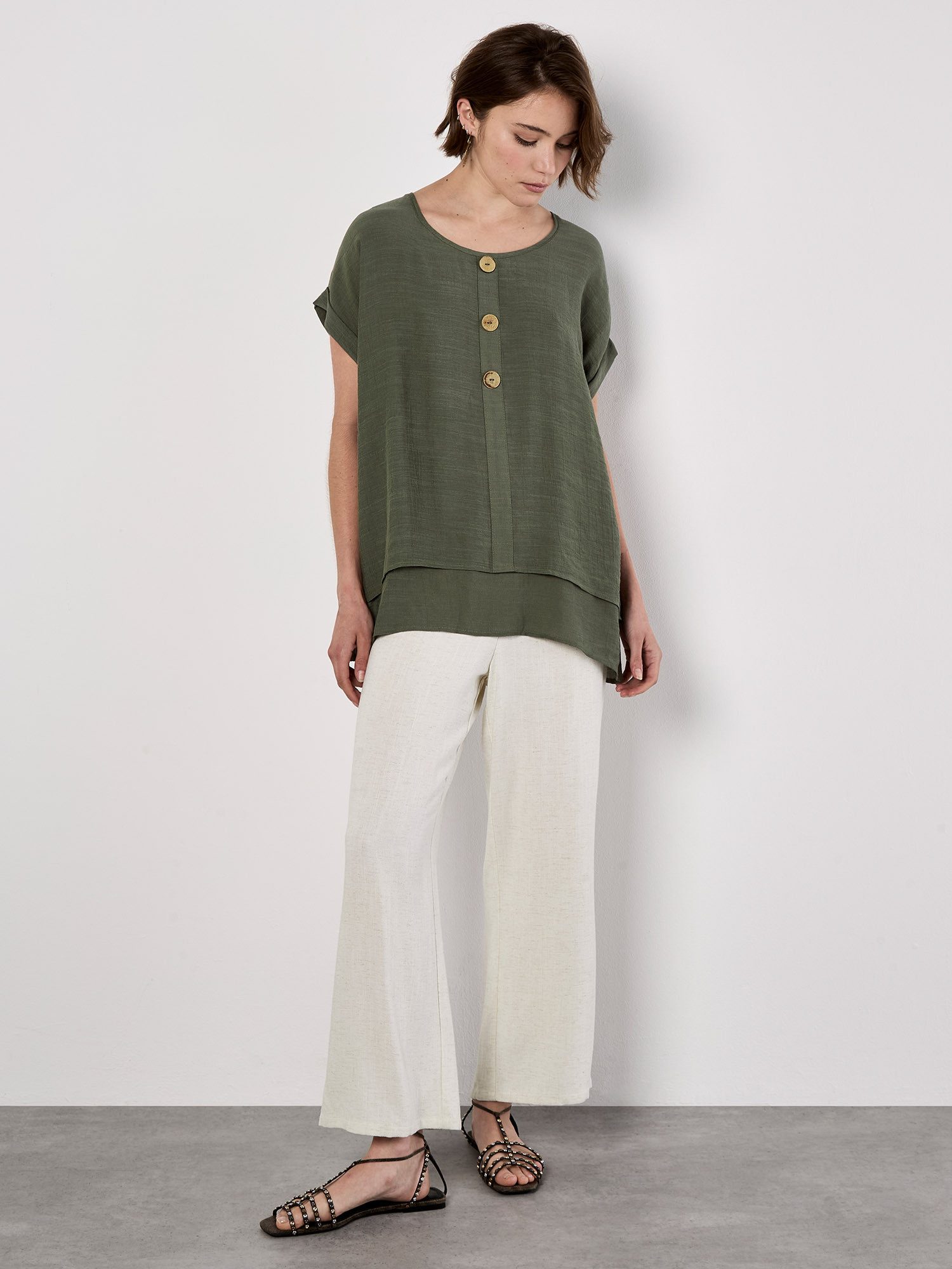 Apricot Blusentop Mehrlagiges Blusentop . mit Kokosknöpfen