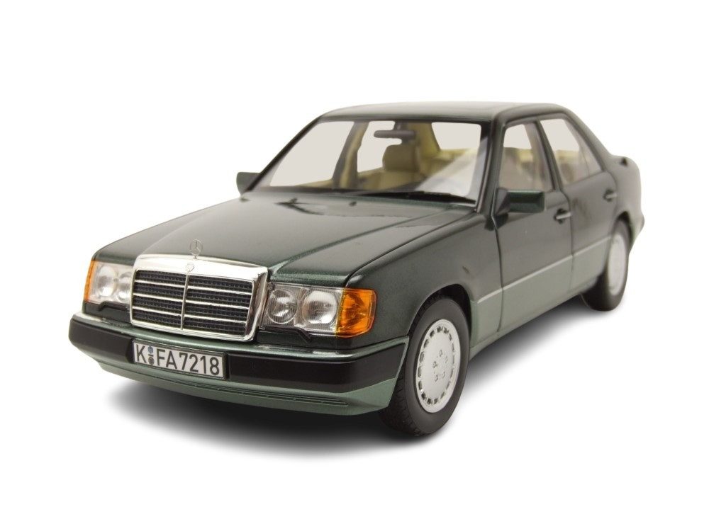 Norev Modellauto Mercedes 230 E W124 1990 dunkelgrün metallic, Maßstab 1:18