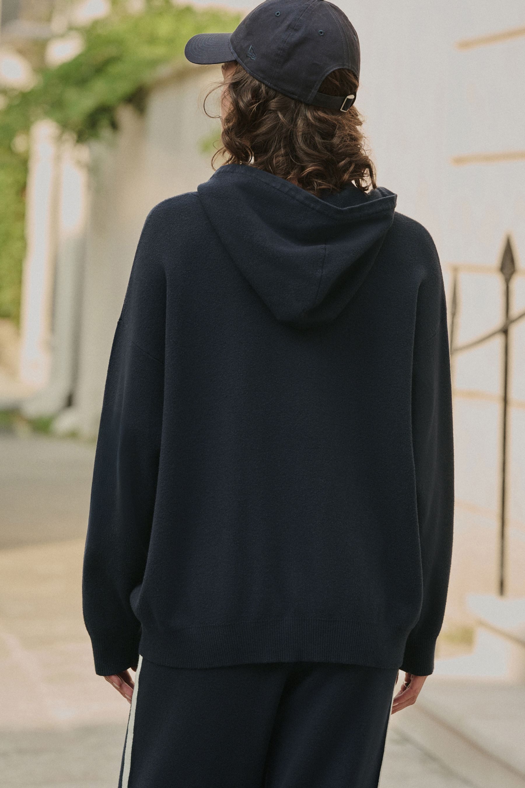 Next Kapuzenpullover Hoodie mit langen Ärmeln und Grafik, Kurzgröße (1-tlg)
