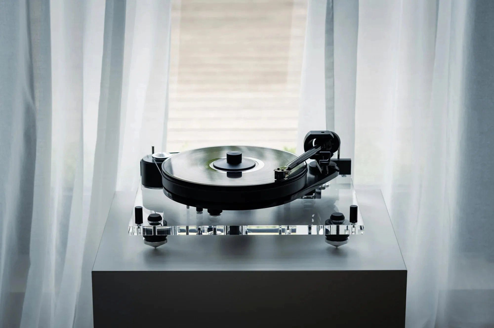 Pro-Ject Pro-Ject 6PerspeX Balanced - mit Pick It MC3 Plattenspieler