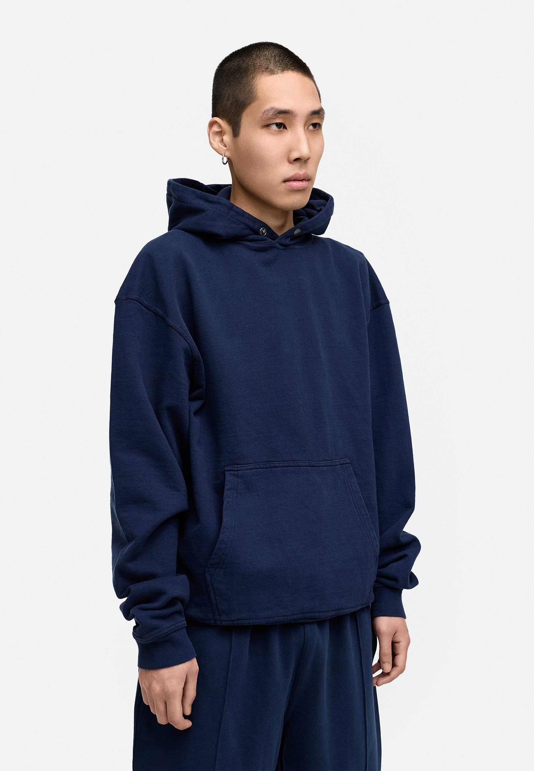 BEHYPE STUDIOS Hoodie IM OVERSIZE FIT Herren Kapuzenpullover mit Button-Close lockeres Kapuzen-Sweatshirt