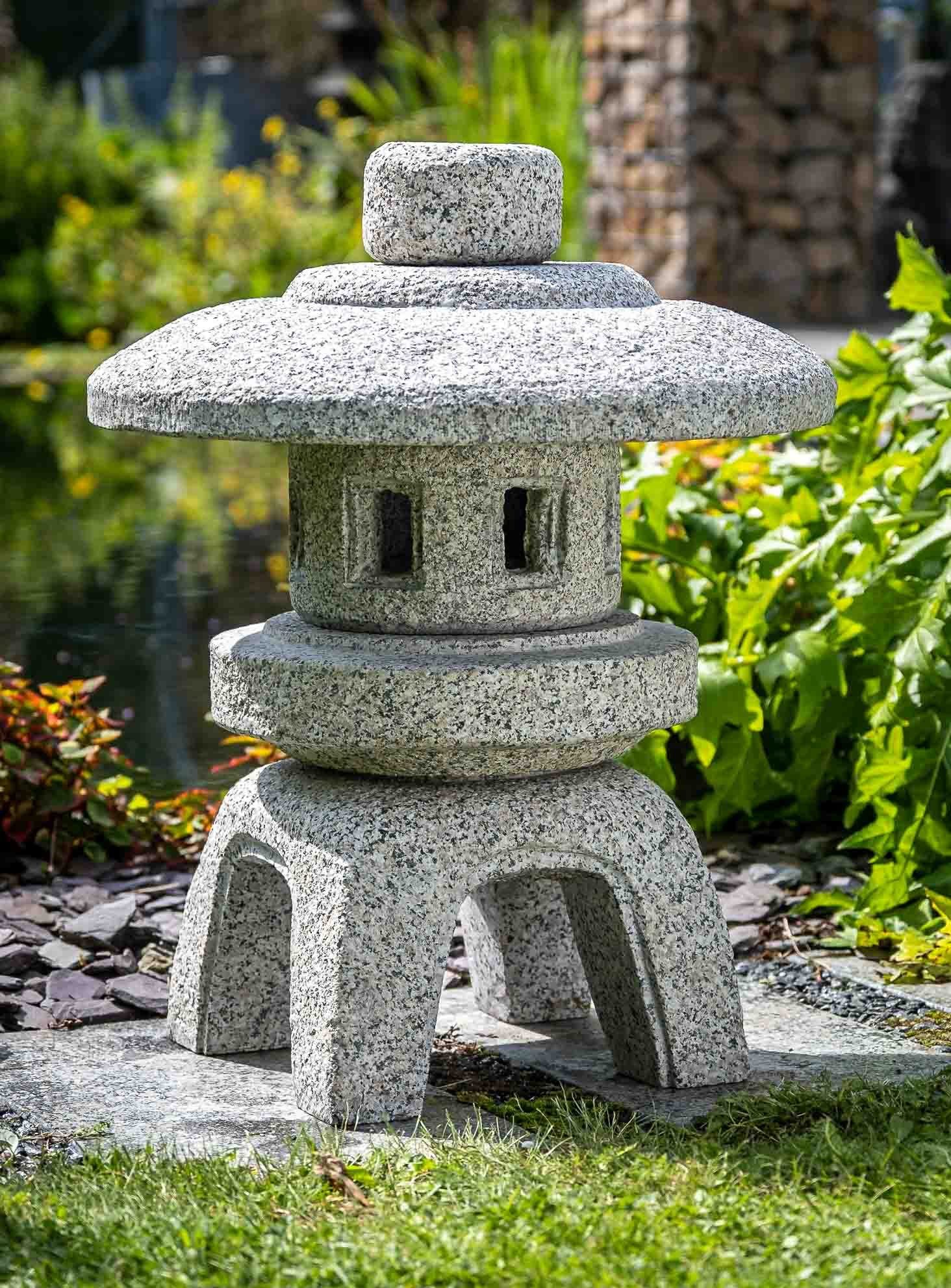 IDYL Gartenfigur Granit Senyu Ji sehr Naturprodukt robust und – Granitstein gegen ein Frost, – UV-Strahlung. Laterne, witterungsbeständig Regen