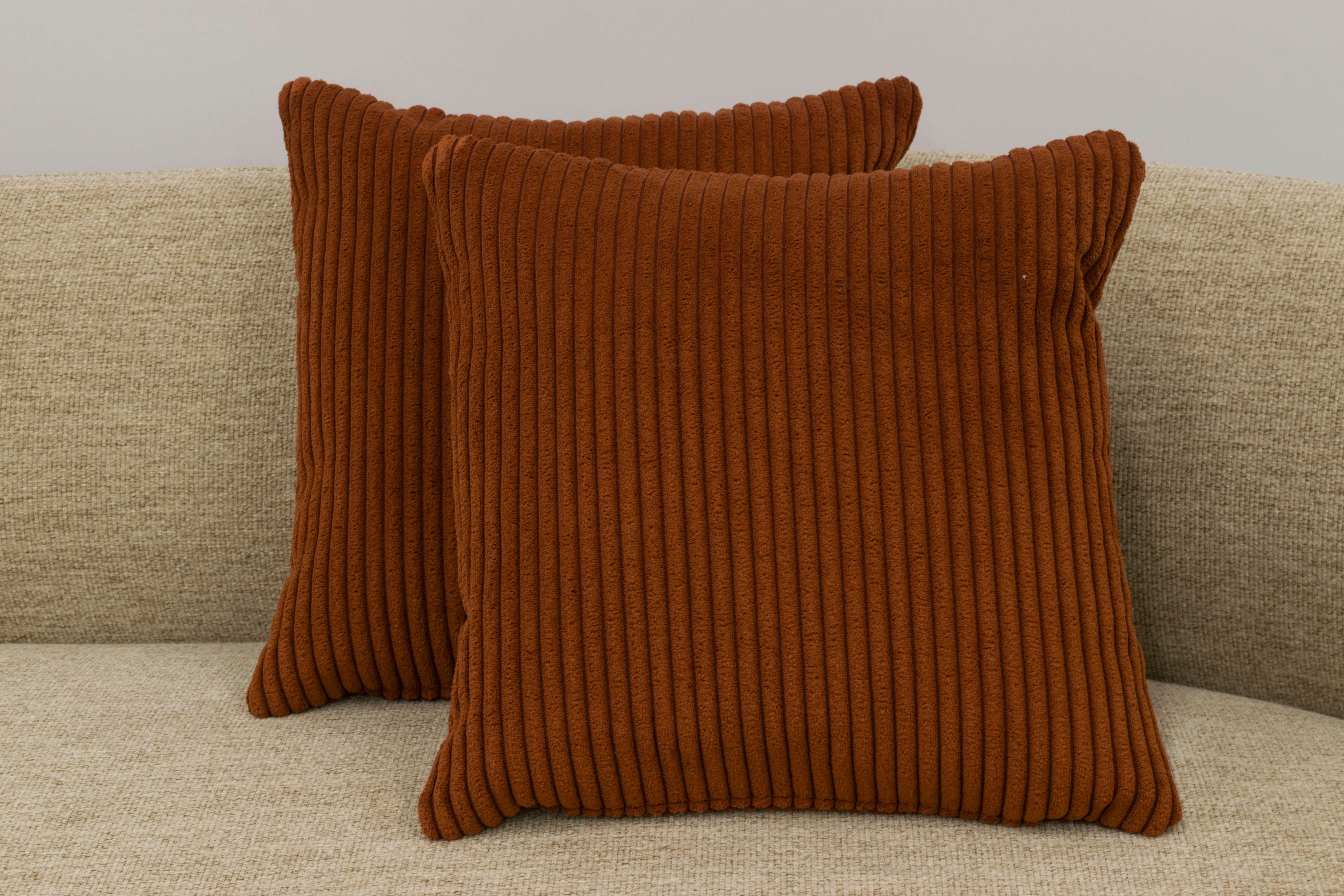 OTTO home Dekokissen Egedal, Dekokissen mit Füllung, 2er oder 4er Set, je 40x40 cm