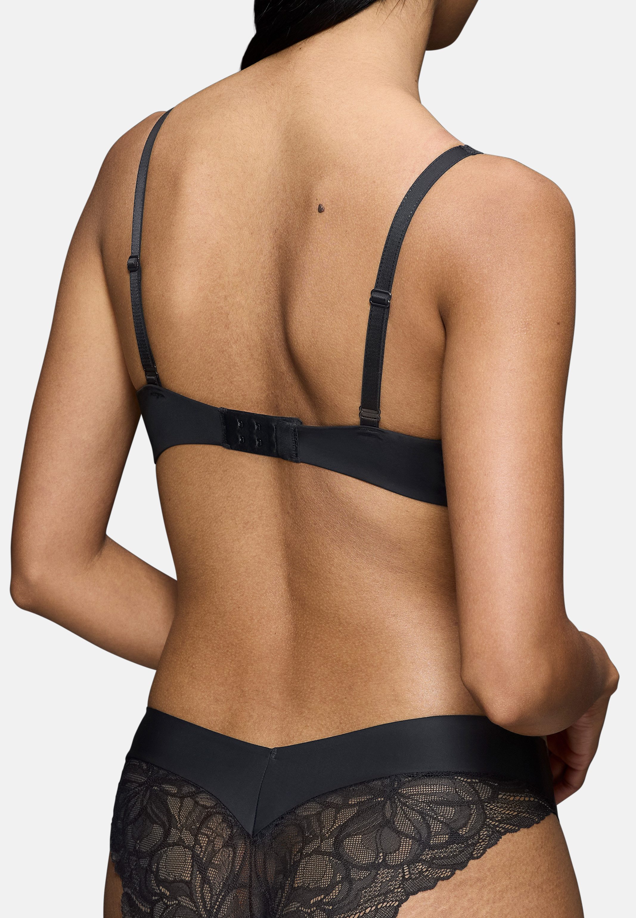 Triumph Schalen-BH Body Make-Up Illusion Lace WP (1-tlg) Schalen-BH - Blickdicht - Bequemer Komfort-Bügel – Bild 3 von 5