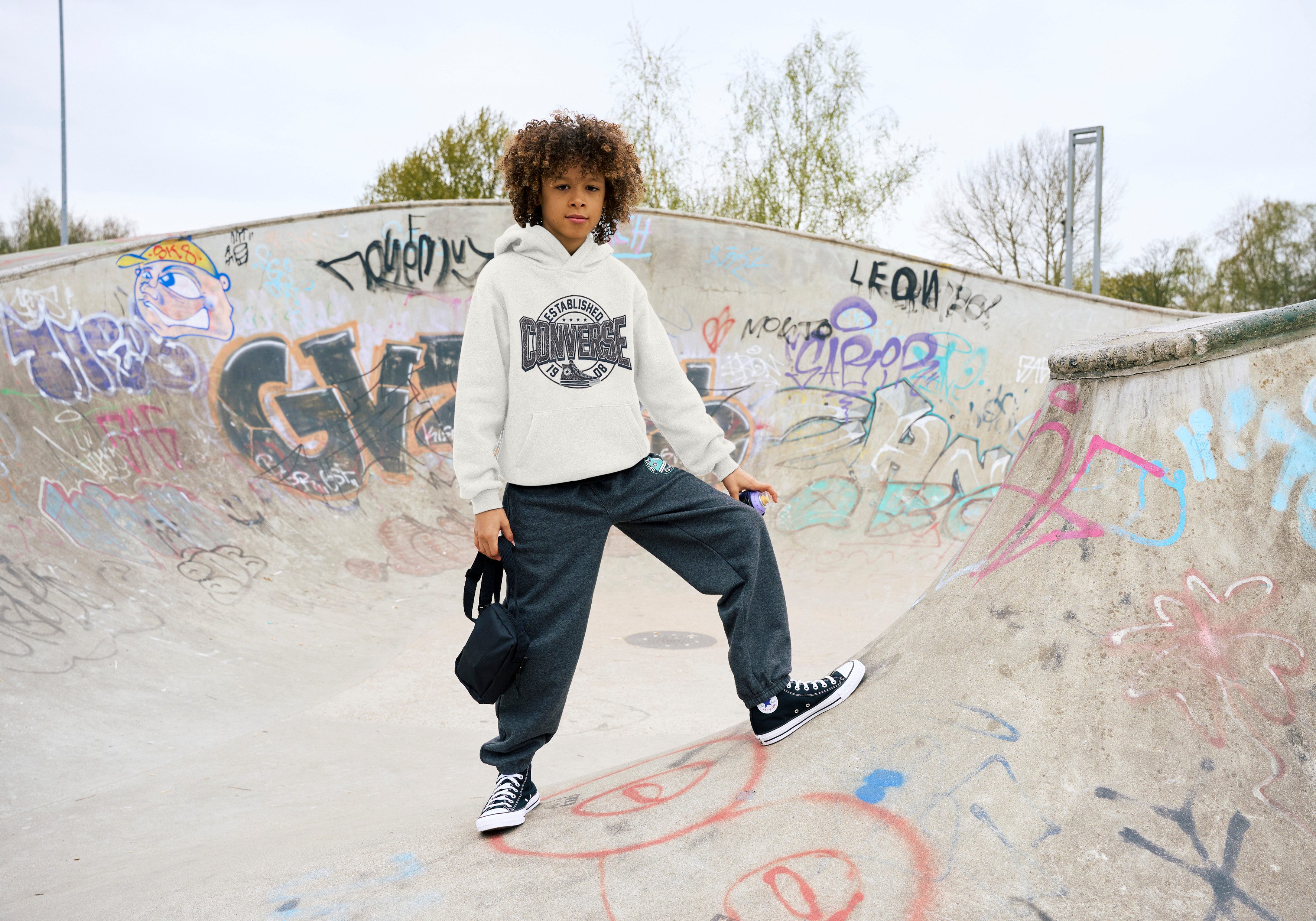 Converse Kapuzensweatshirt CNVB HERITAGE EST CNV PO HOODY mit gefütterter Kapuze, aus Baumwolle und Polyester
