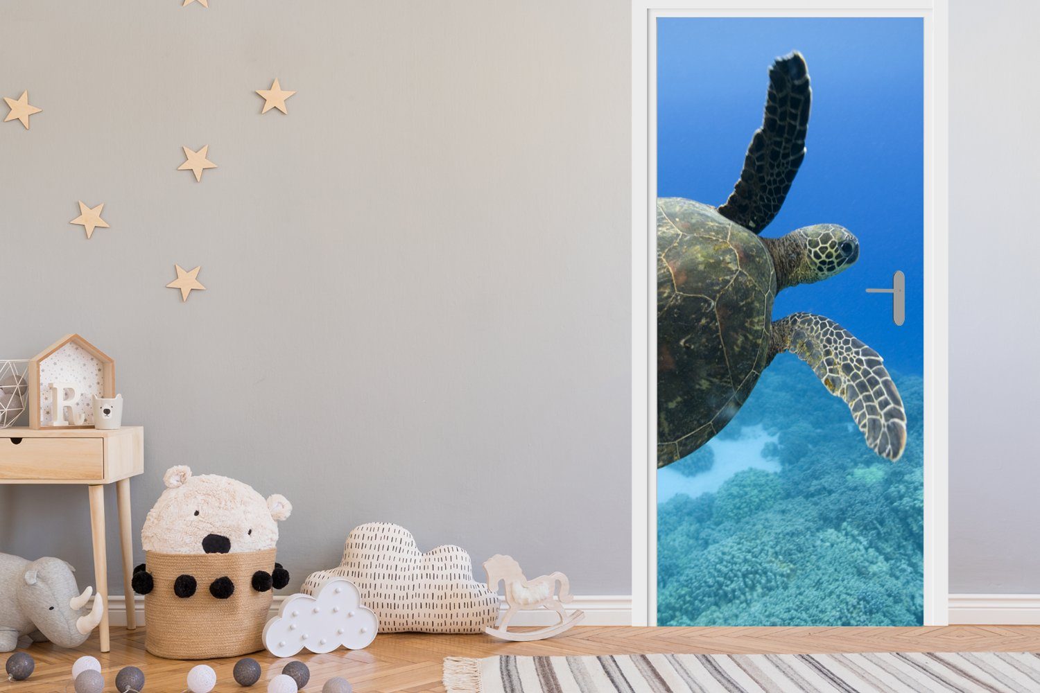 MuchoWow Türtapete 75x205 (1 Schildkröte schwimmende Grüne für Türaufkleber, St), Fototapete bedruckt, Matt, Fotodruck, cm Tür