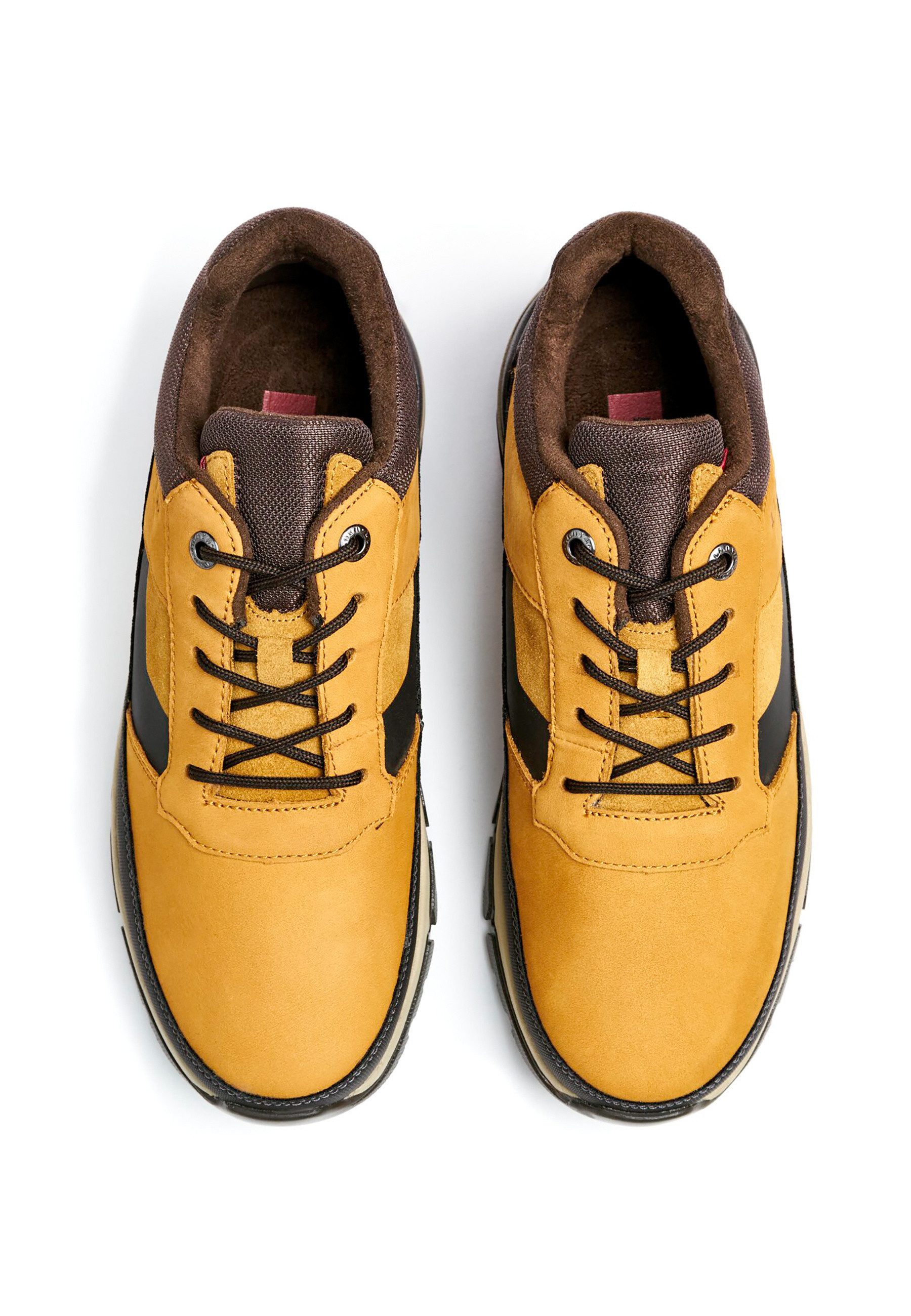 Lloyd EBE Sneaker mit einer extraleichten Laufsohle