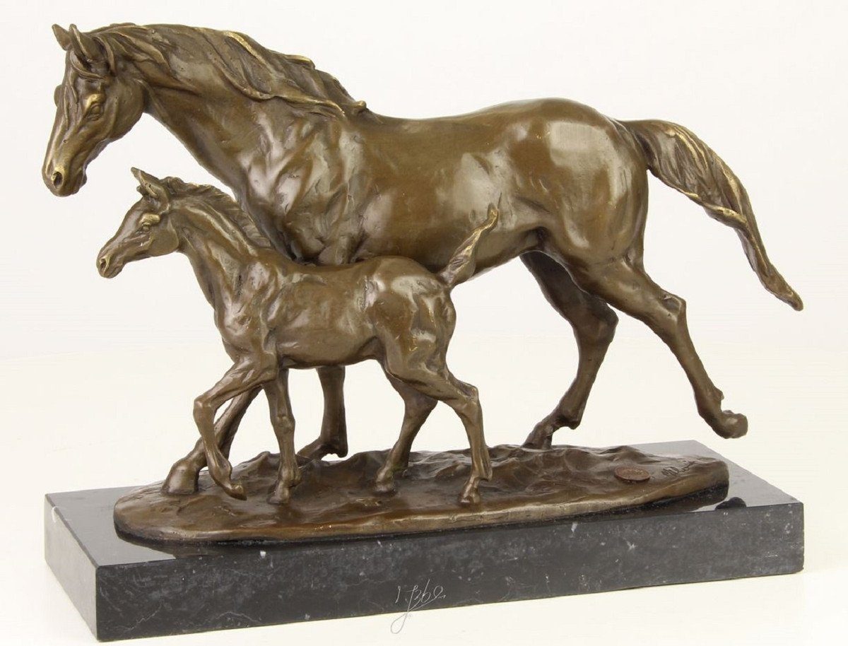 Casa Padrino Dekofigur Casa Padrino Luxus Bronze Skulptur Pferd und Fohlen Bronze / Gold / Schwarz 33,2 x 12,1 x H. 23,9 cm - Deko Bronzefigur mit Marmorsockel