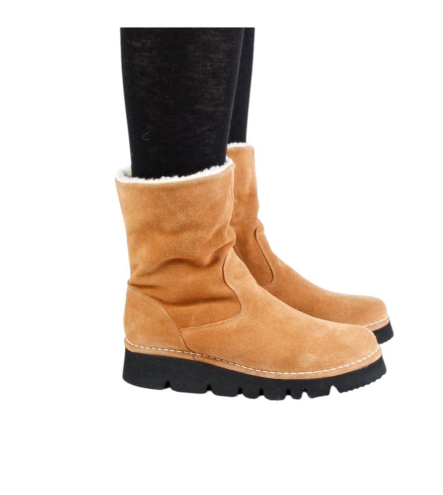 Grand Step Shoes Elia Suede Bootie - braun Damen Winterstiefel