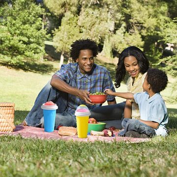 NUODWELL Smoothie-Maker Slush Becher, Slushy Squeeze Cup, Smoothie Maker mit Strohhalm Löffel