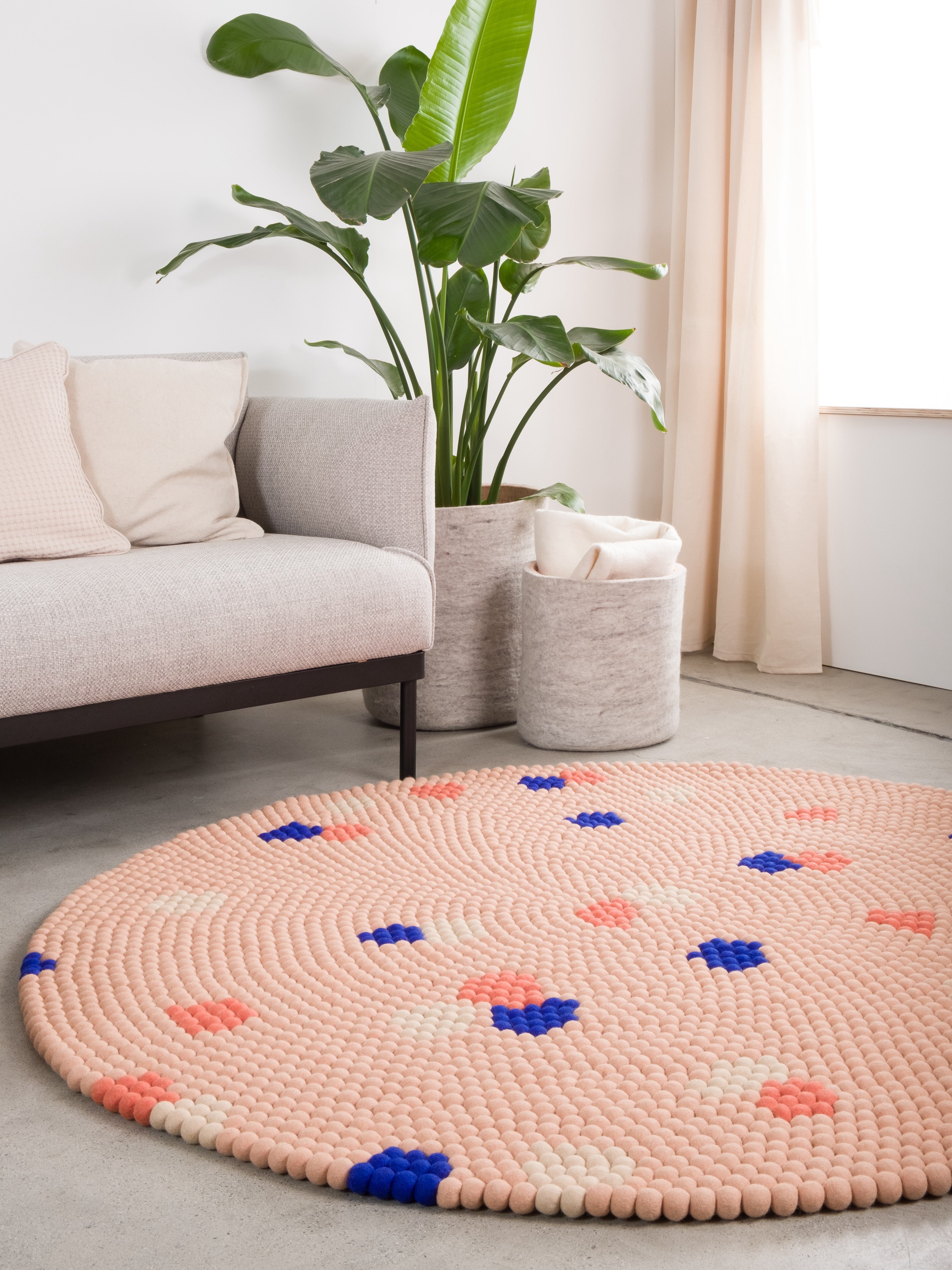 myfelt Wollteppich Terra Filzkugelteppich rund, 100% reine Schurwolle, in verschiedenen Größen und Farben erhältlich