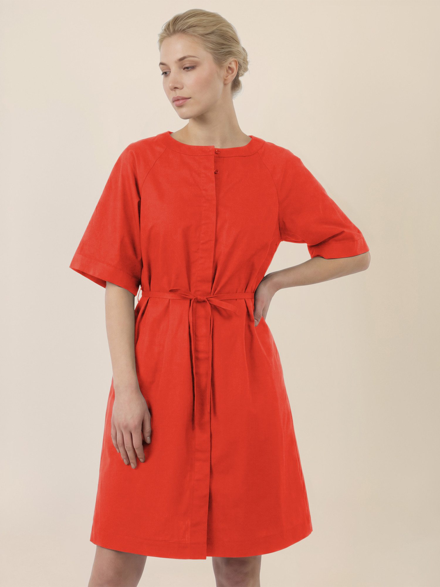 Apart Minikleid mit Gürtel und Raglanärmeln