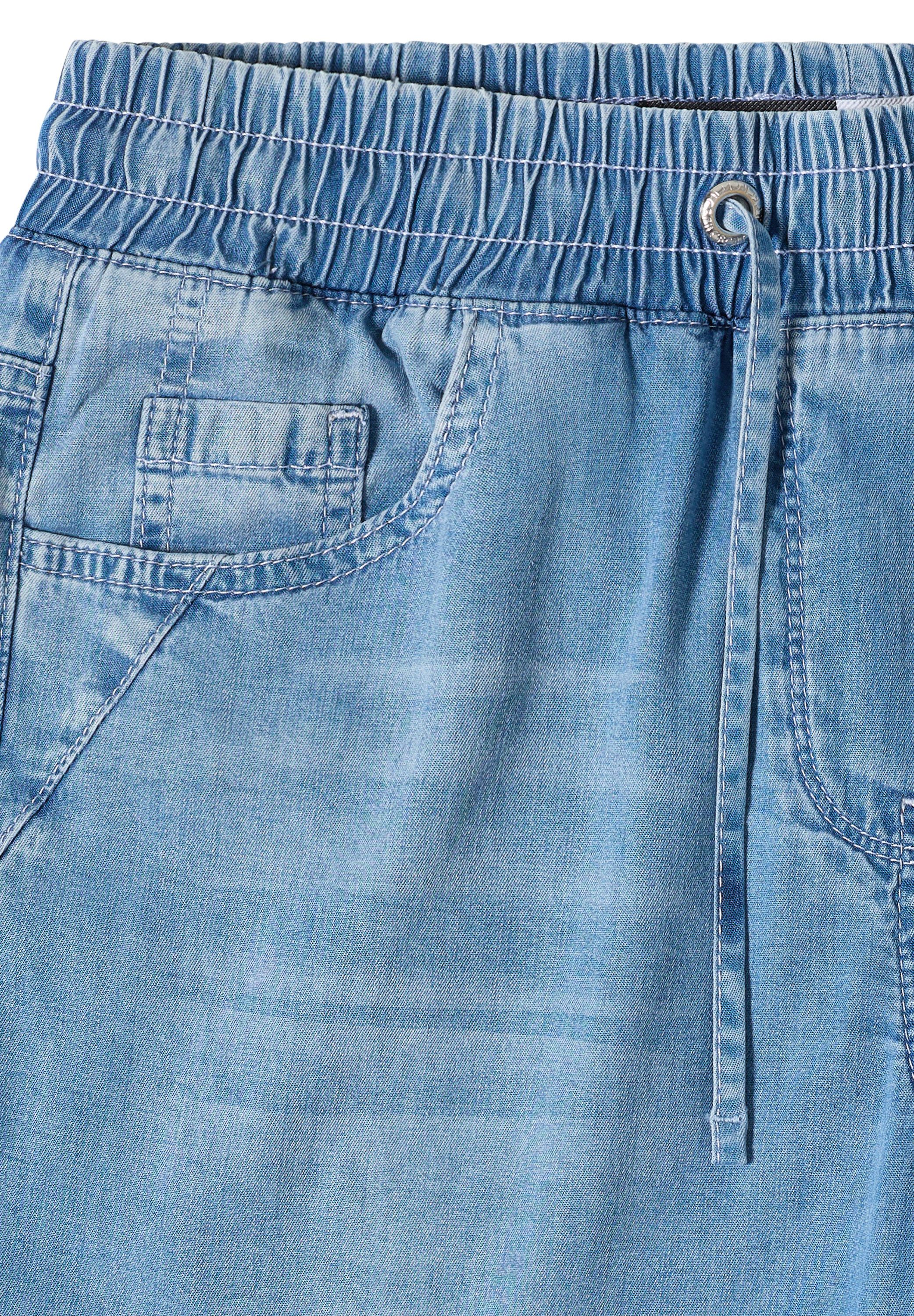 Loose-fit-Jeans Style Neele