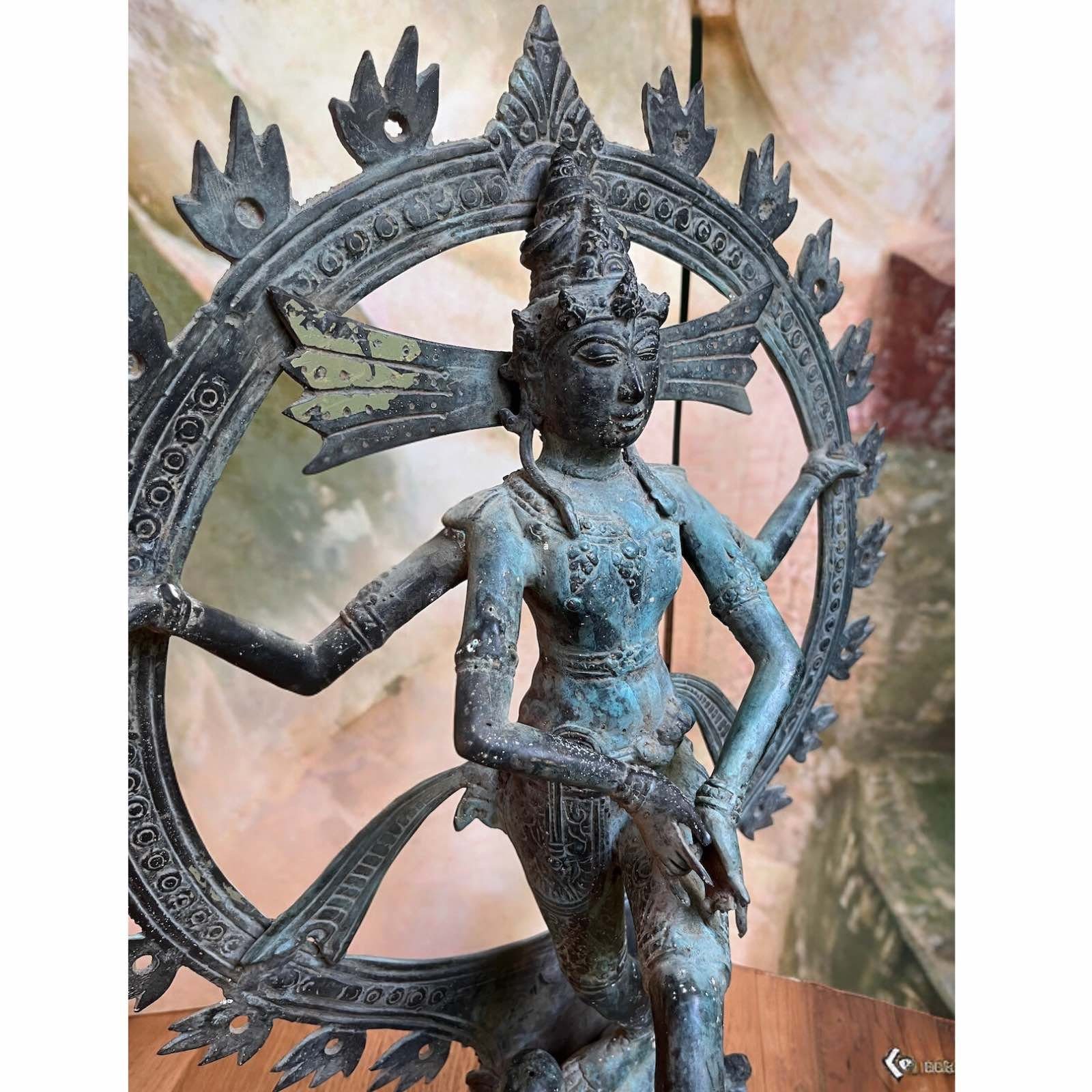 Asien LifeStyle Skulptur Indonesien Figur Shiva -alt Bronze Dancing Buddhafigur